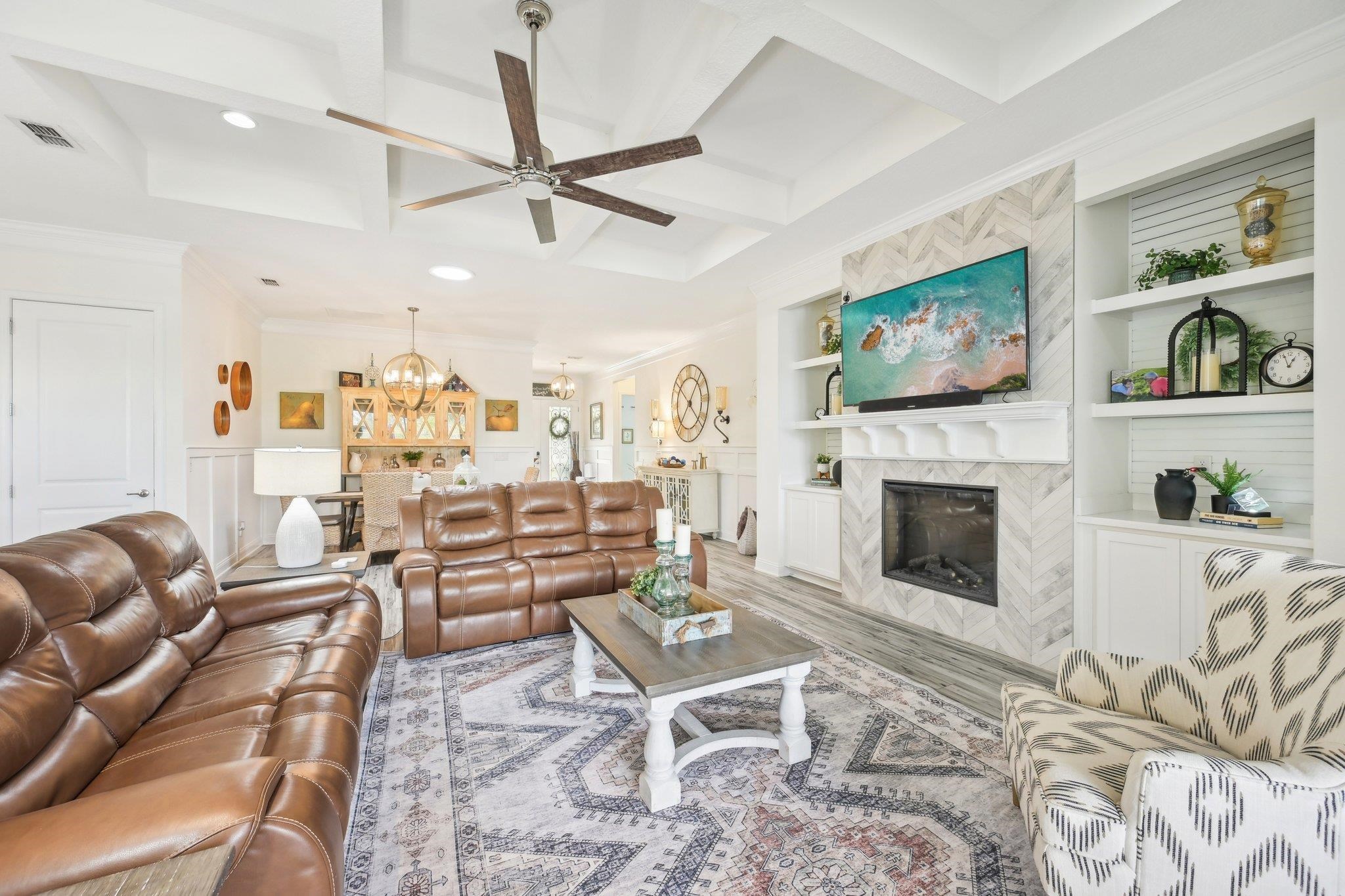Image 12 of 70 For 15 Deerfield Meadows Cir