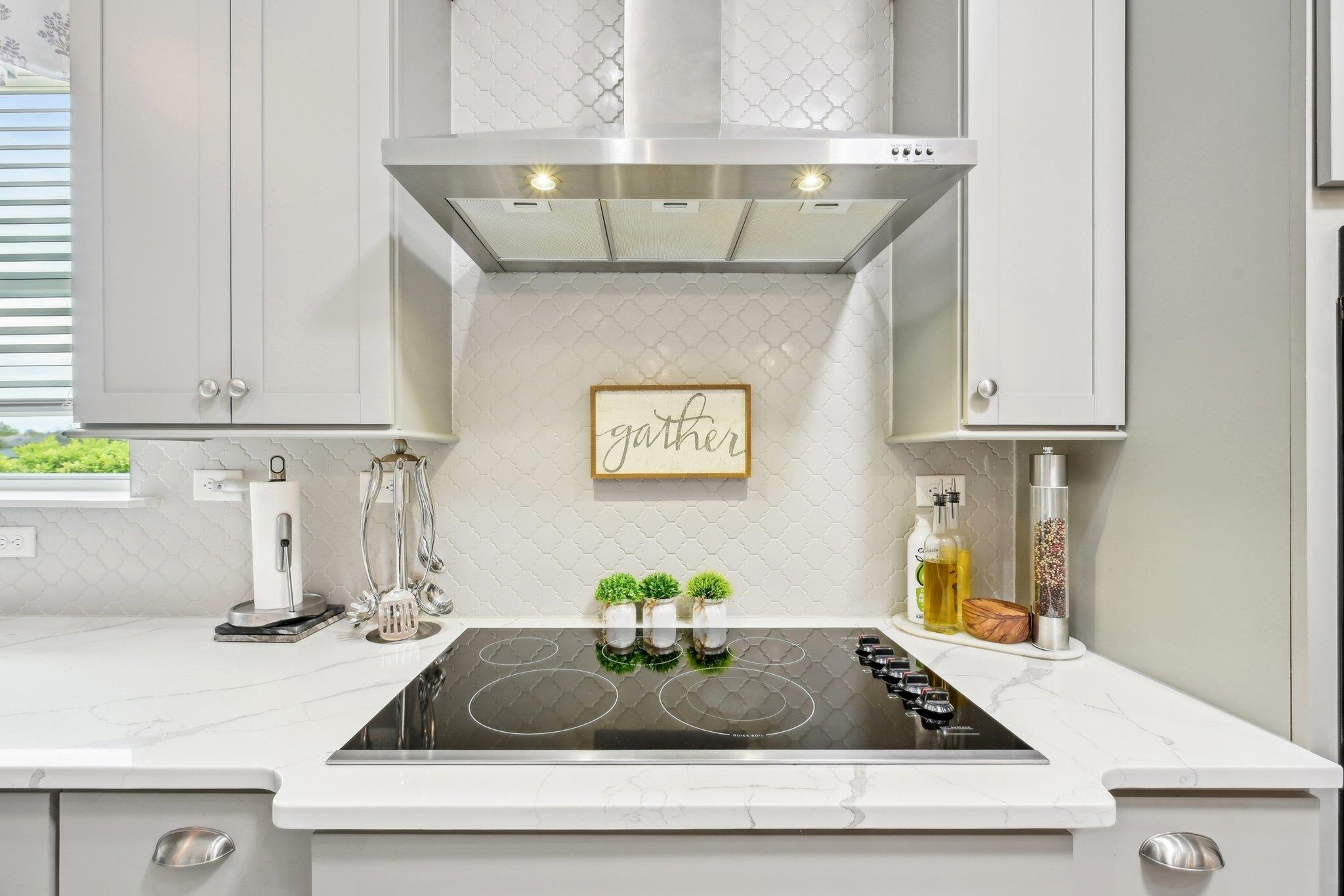 Image 18 of 70 For 15 Deerfield Meadows Cir