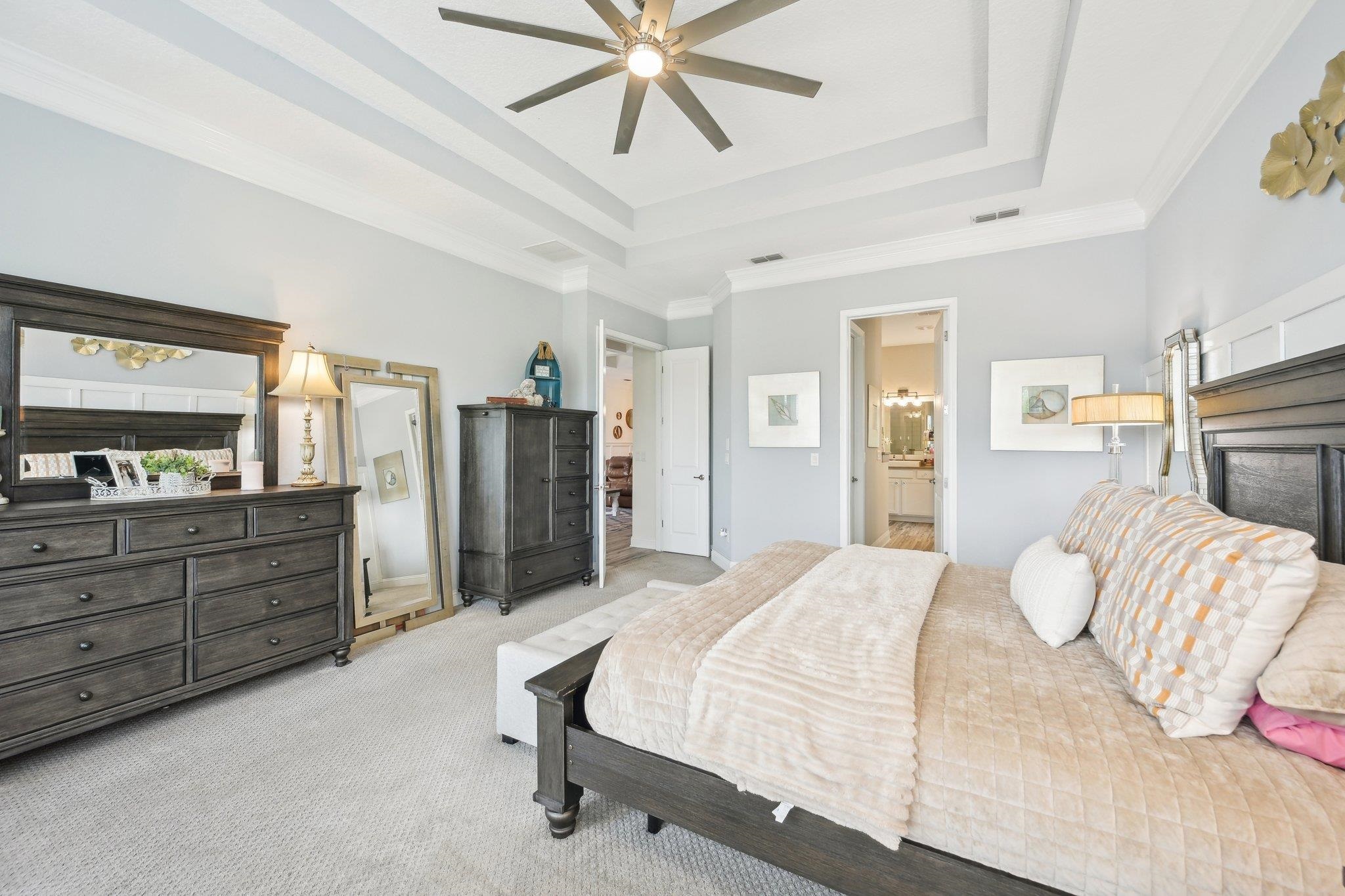 Image 23 of 70 For 15 Deerfield Meadows Cir