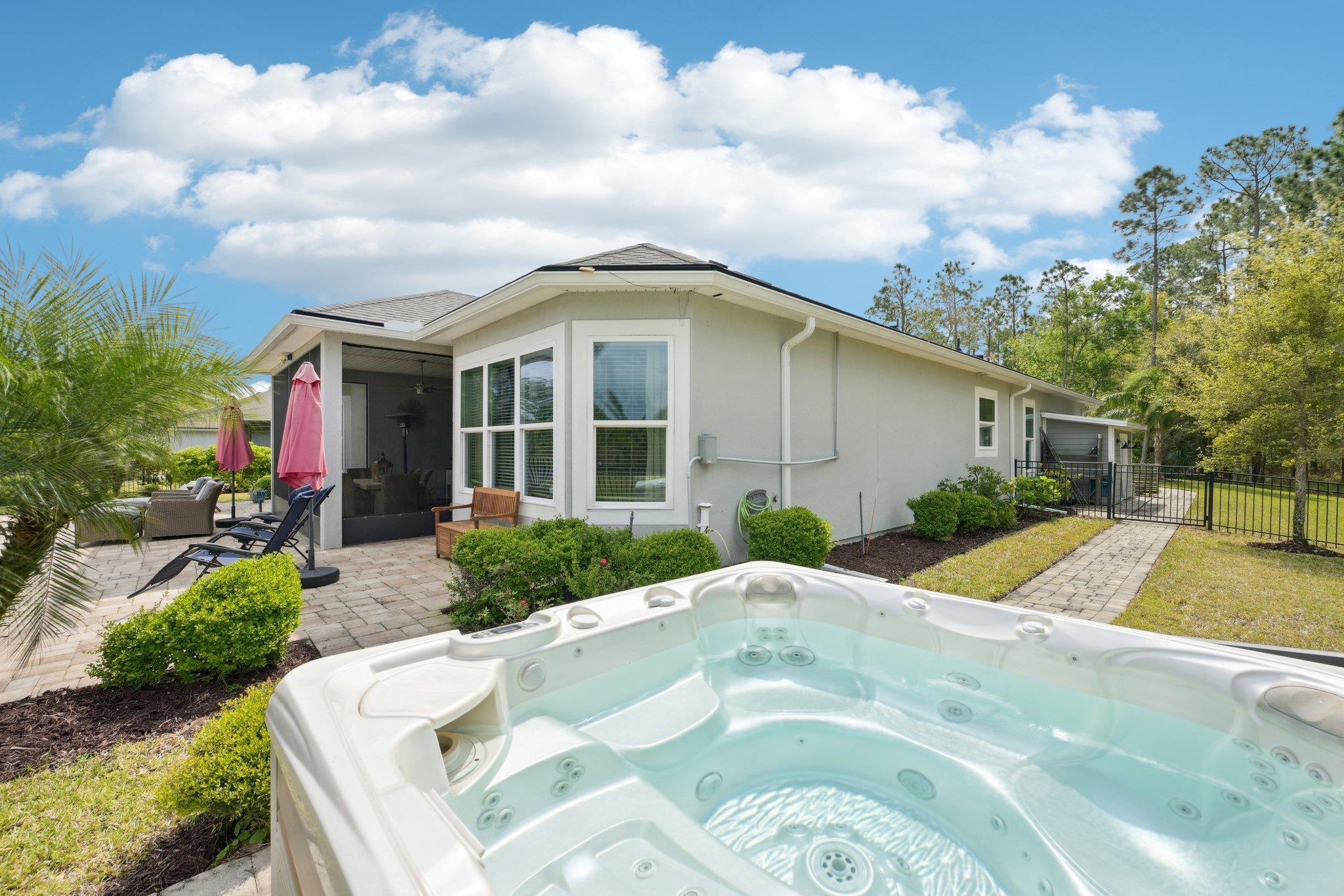 Image 46 of 70 For 15 Deerfield Meadows Cir
