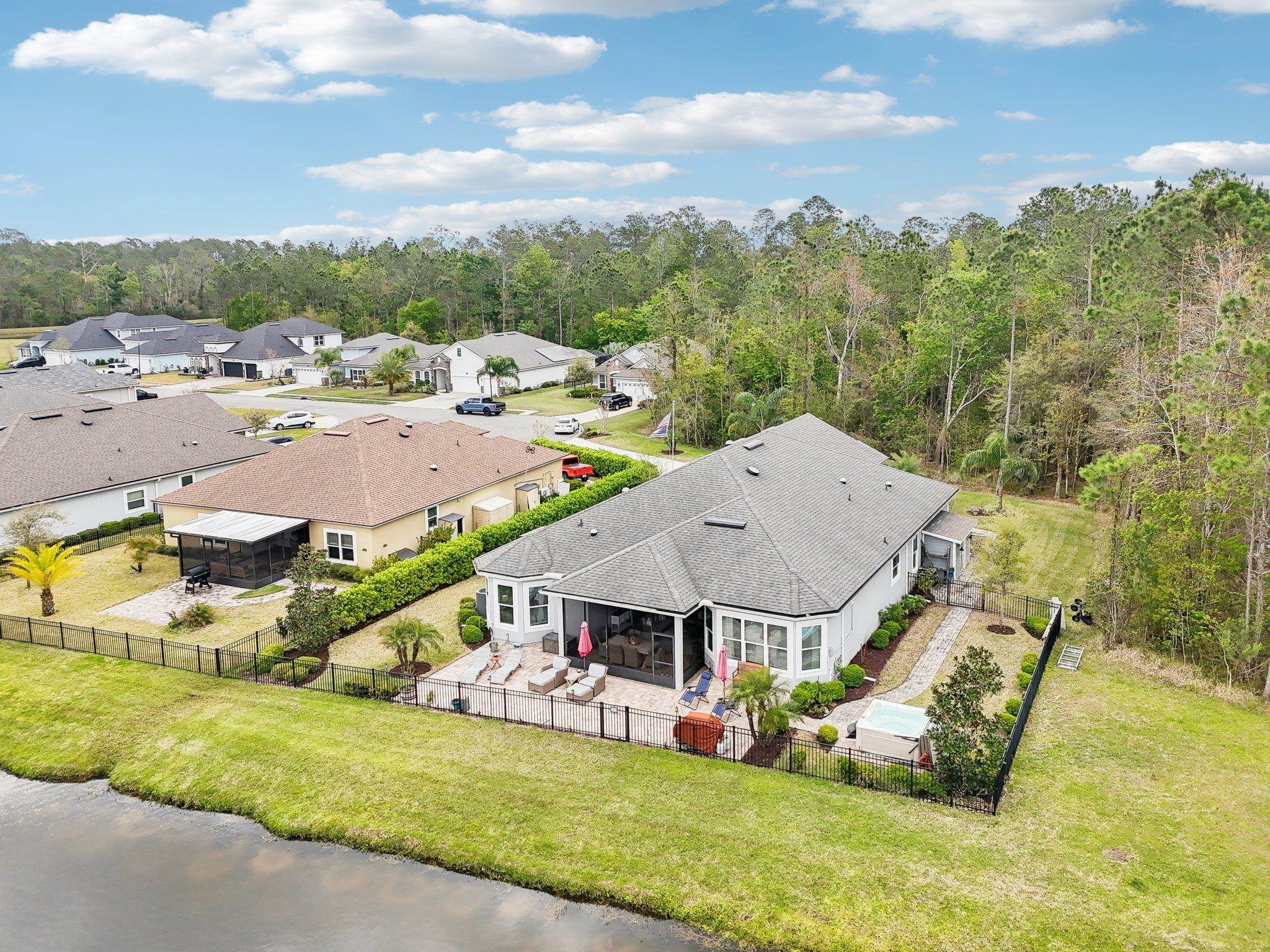 Image 64 of 70 For 15 Deerfield Meadows Cir