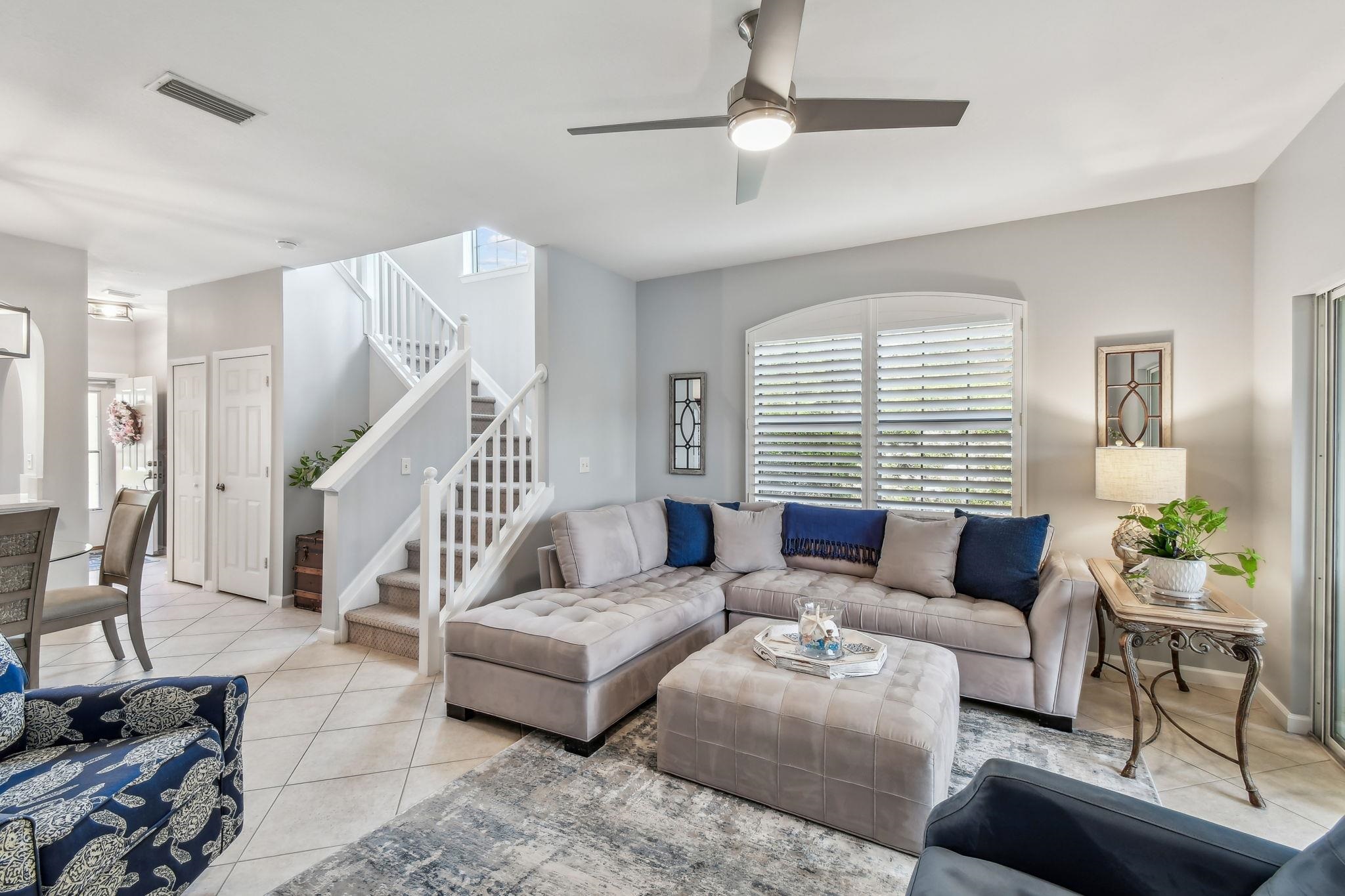 Image 16 of 51 For 4711 Serena Circle
