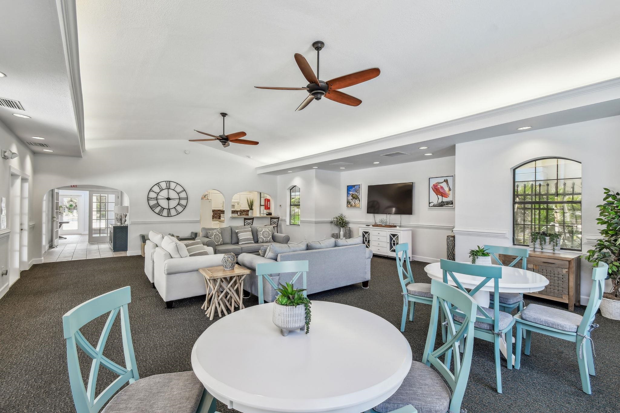 Image 39 of 51 For 4711 Serena Circle