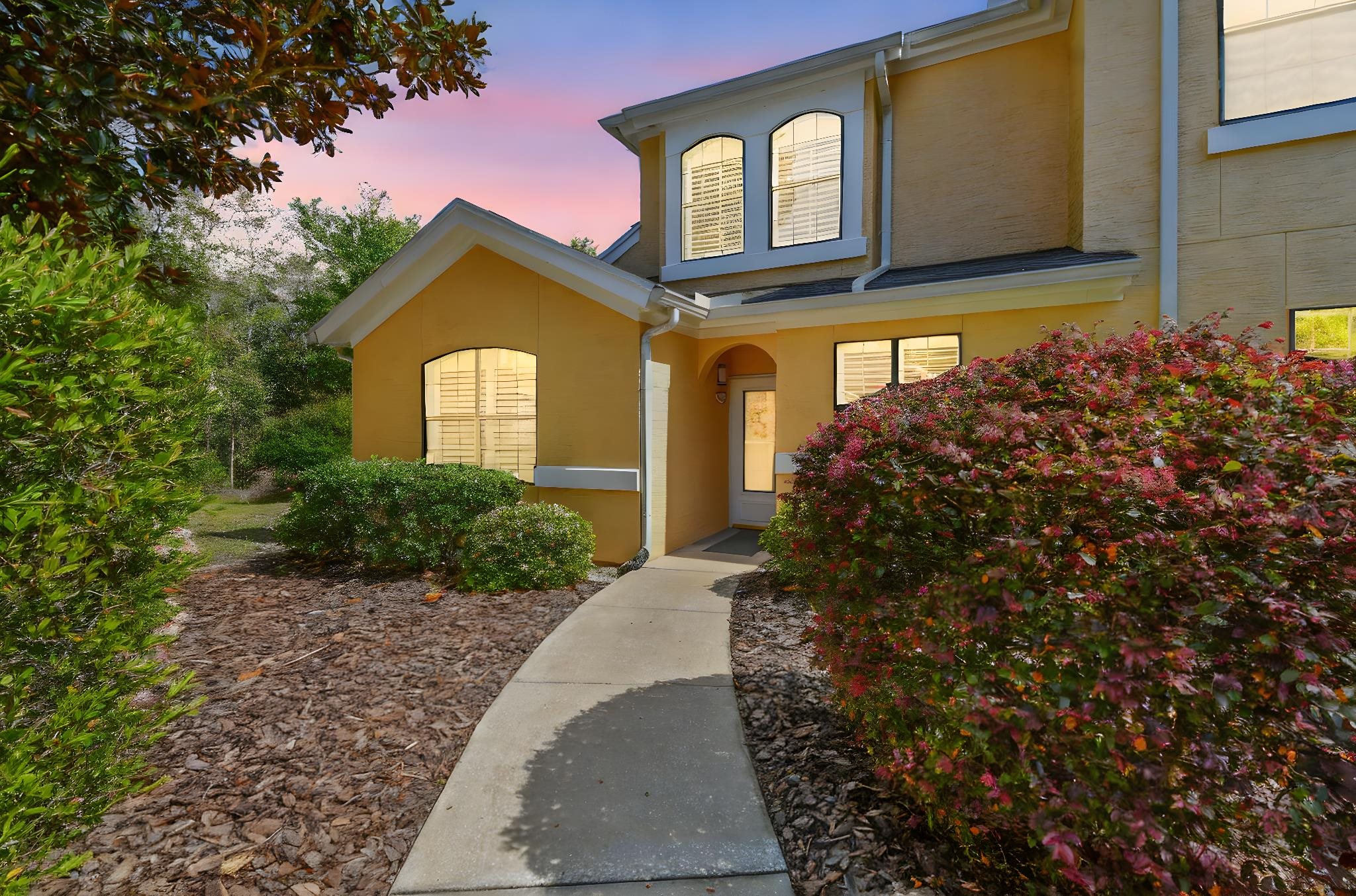 Image 5 of 51 For 4711 Serena Circle