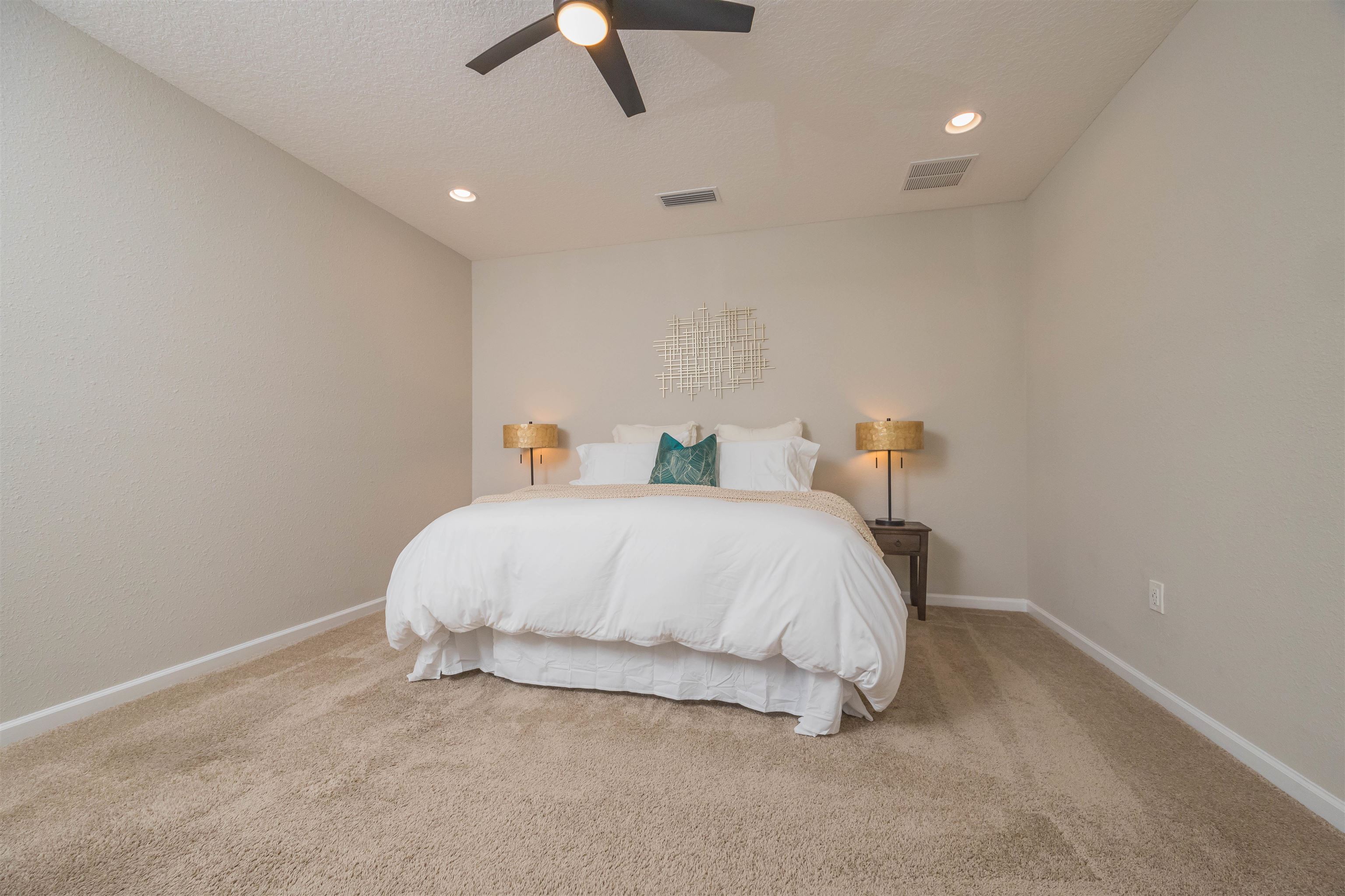 Image 25 of 87 For 98 Windermere Way