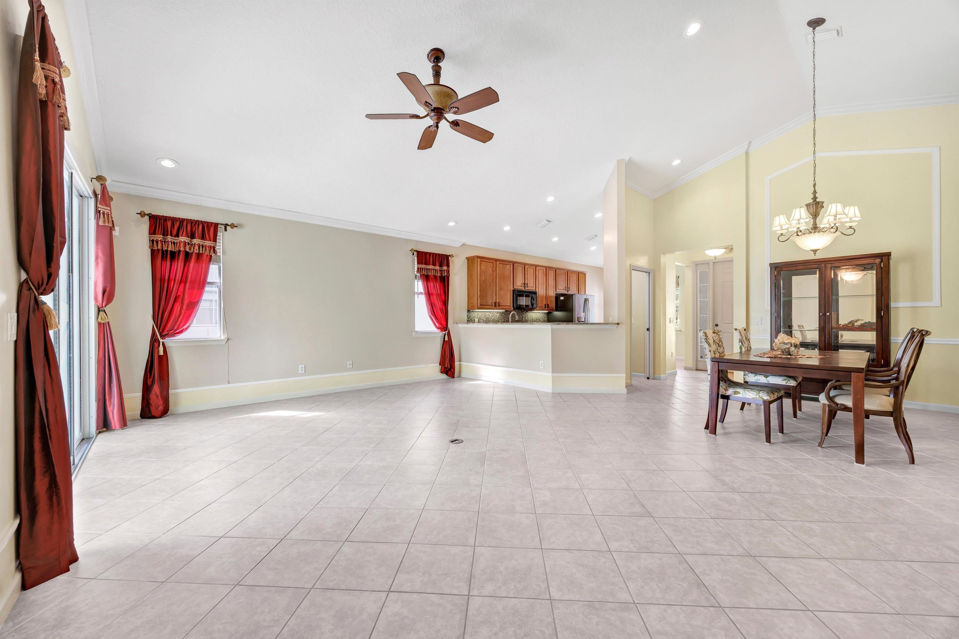 Image 9 of 64 For 608 Copperhead Circle