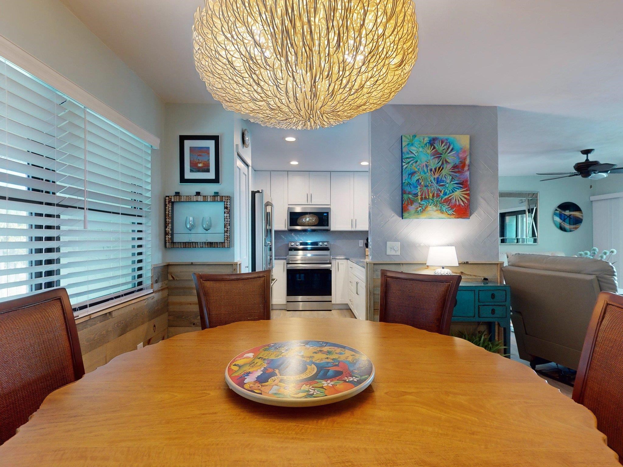 Image 15 of 100 For 301 Premier Vista Way