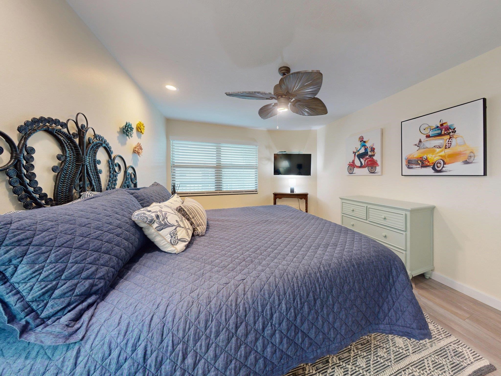 Image 42 of 100 For 301 Premier Vista Way