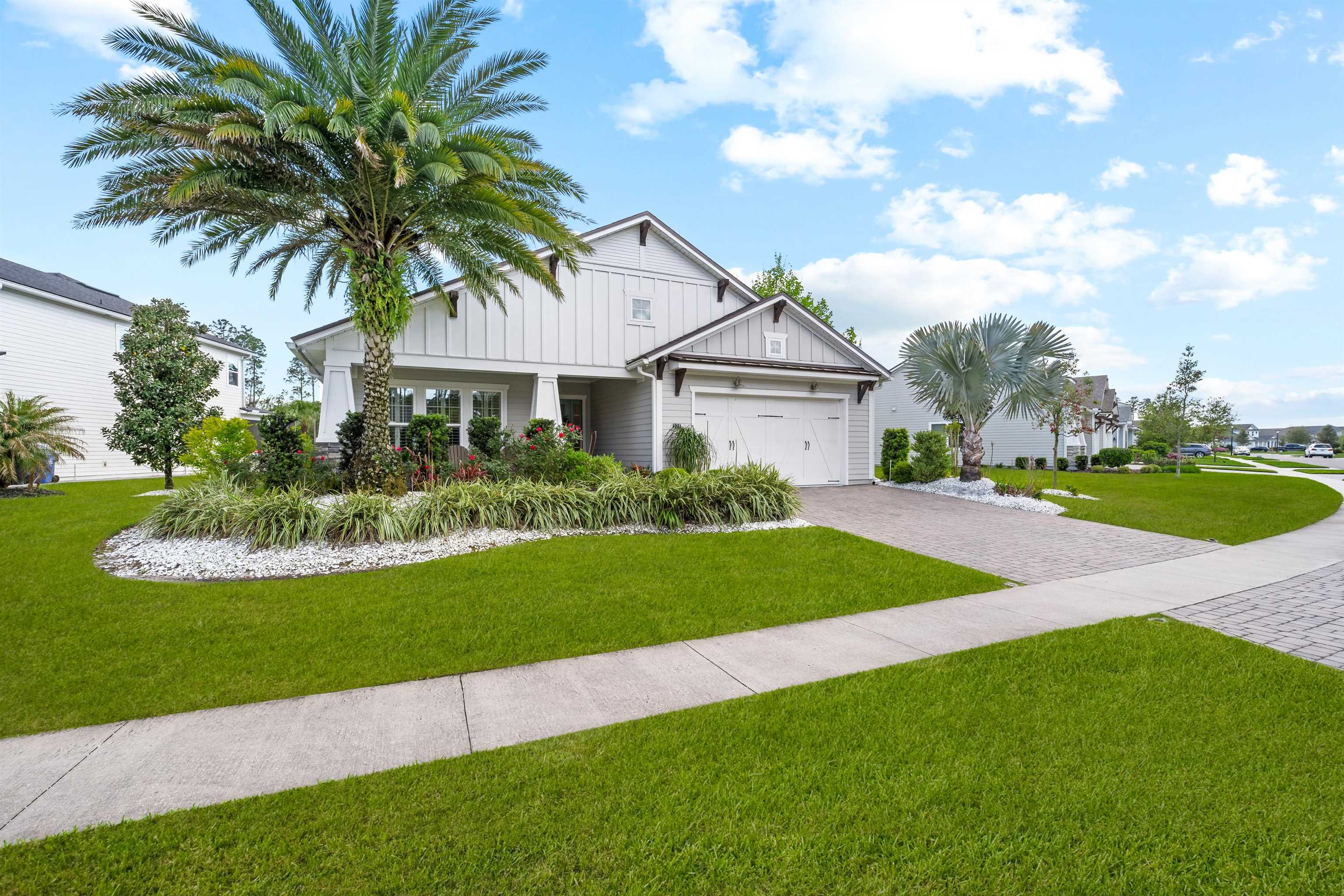 Image 47 of 59 For 220 Pine Haven Dr