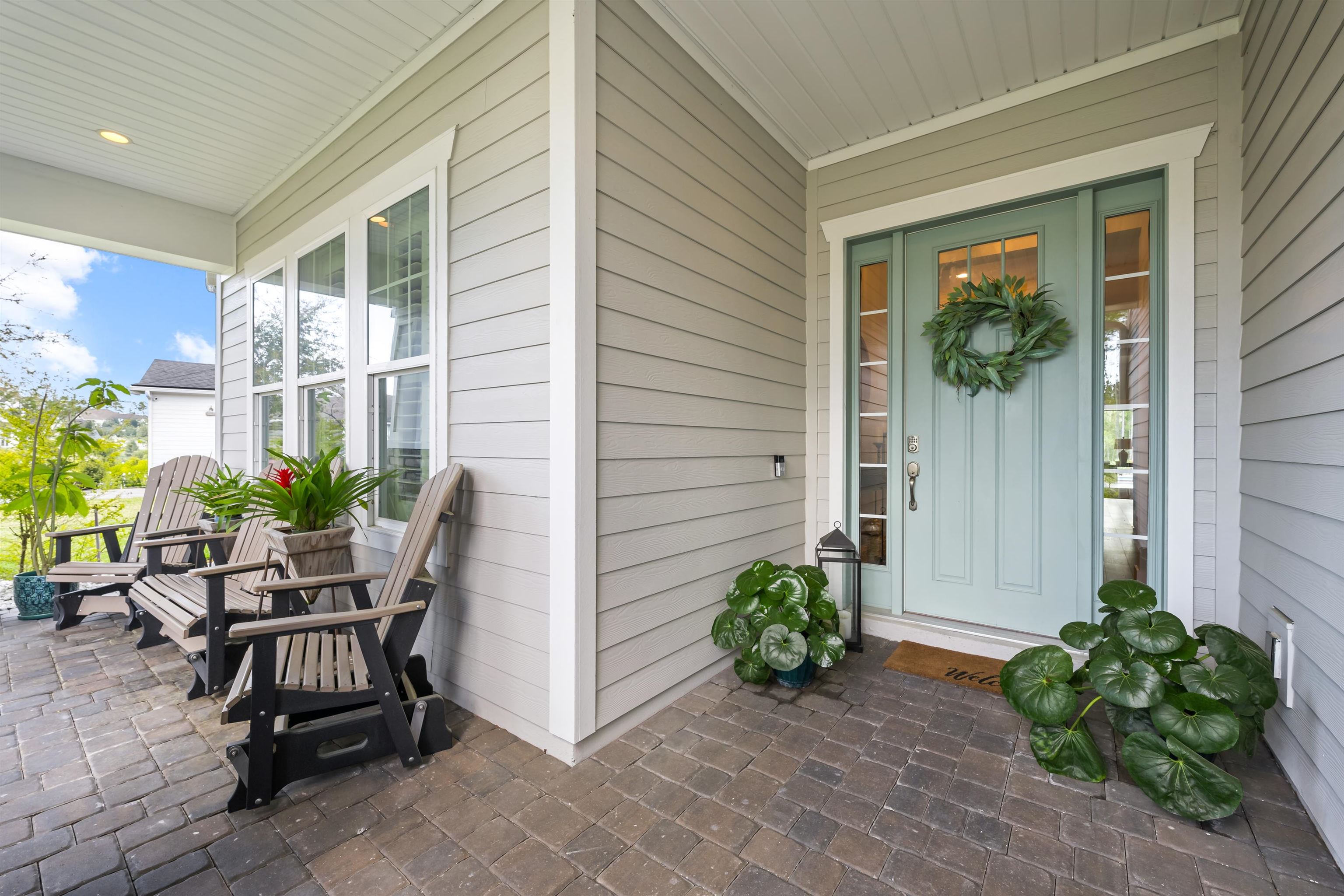Image 5 of 59 For 220 Pine Haven Dr