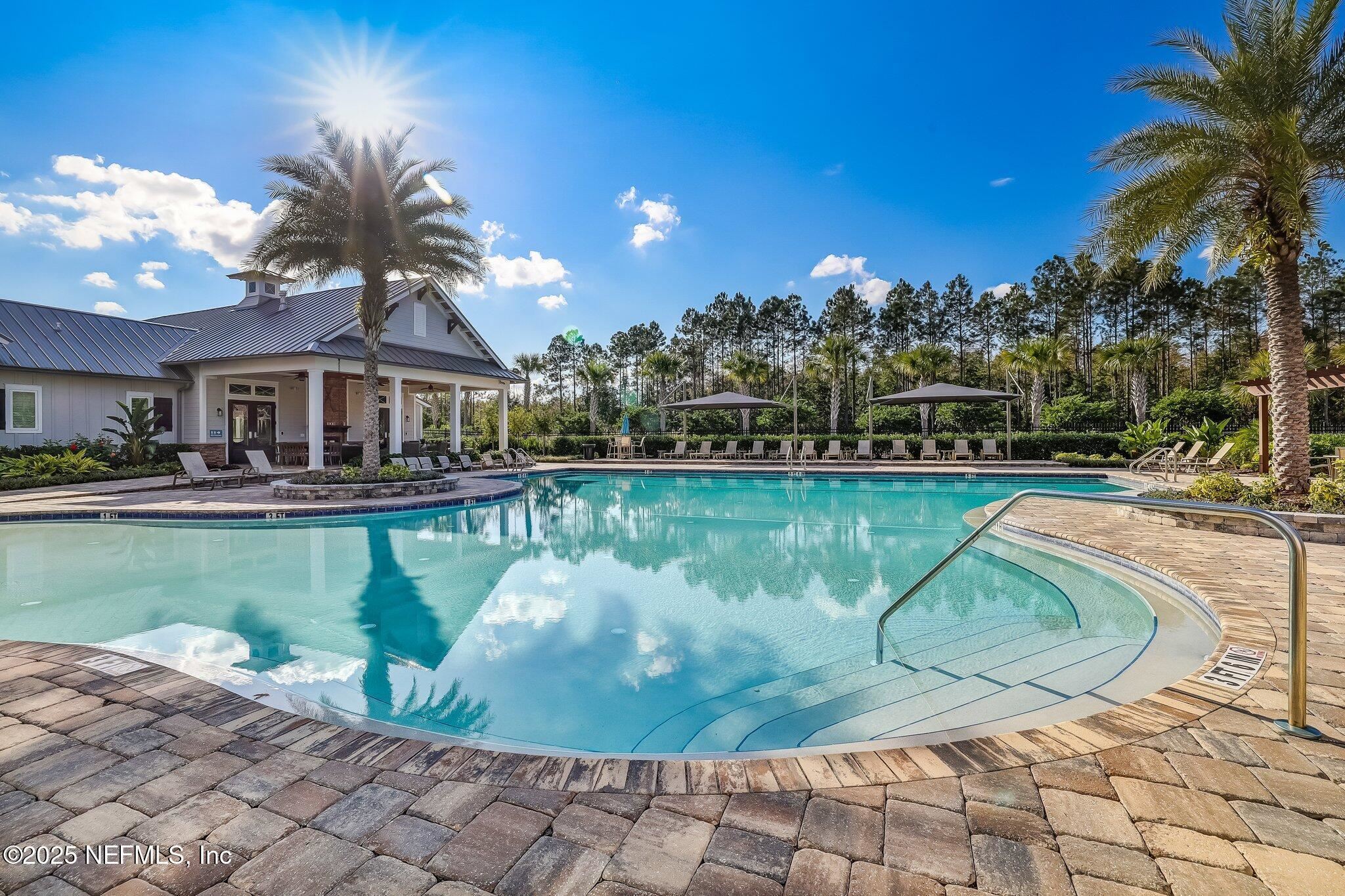 Image 55 of 59 For 220 Pine Haven Dr