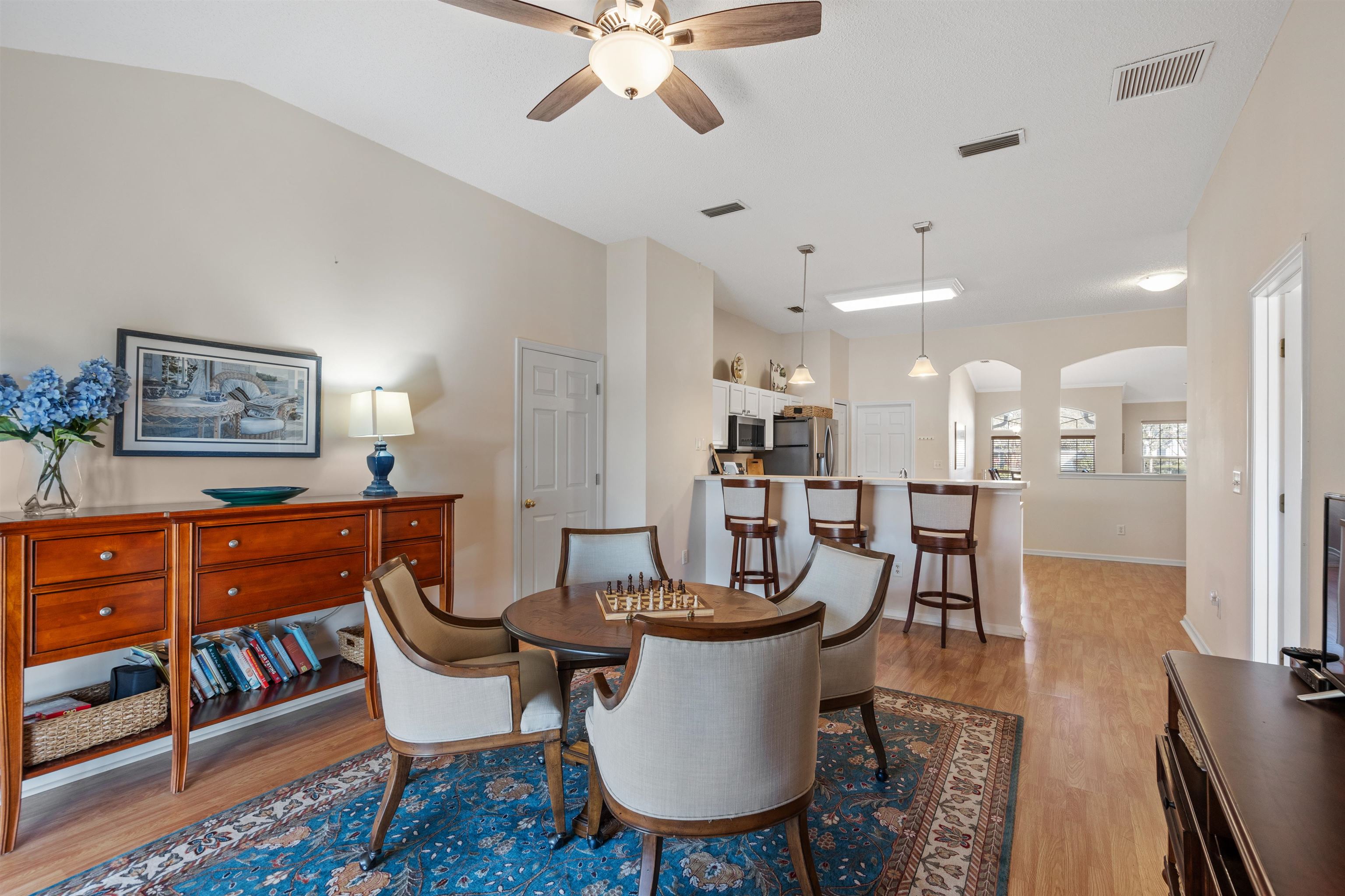 Image 12 of 53 For 913 Oak Arbor Cir