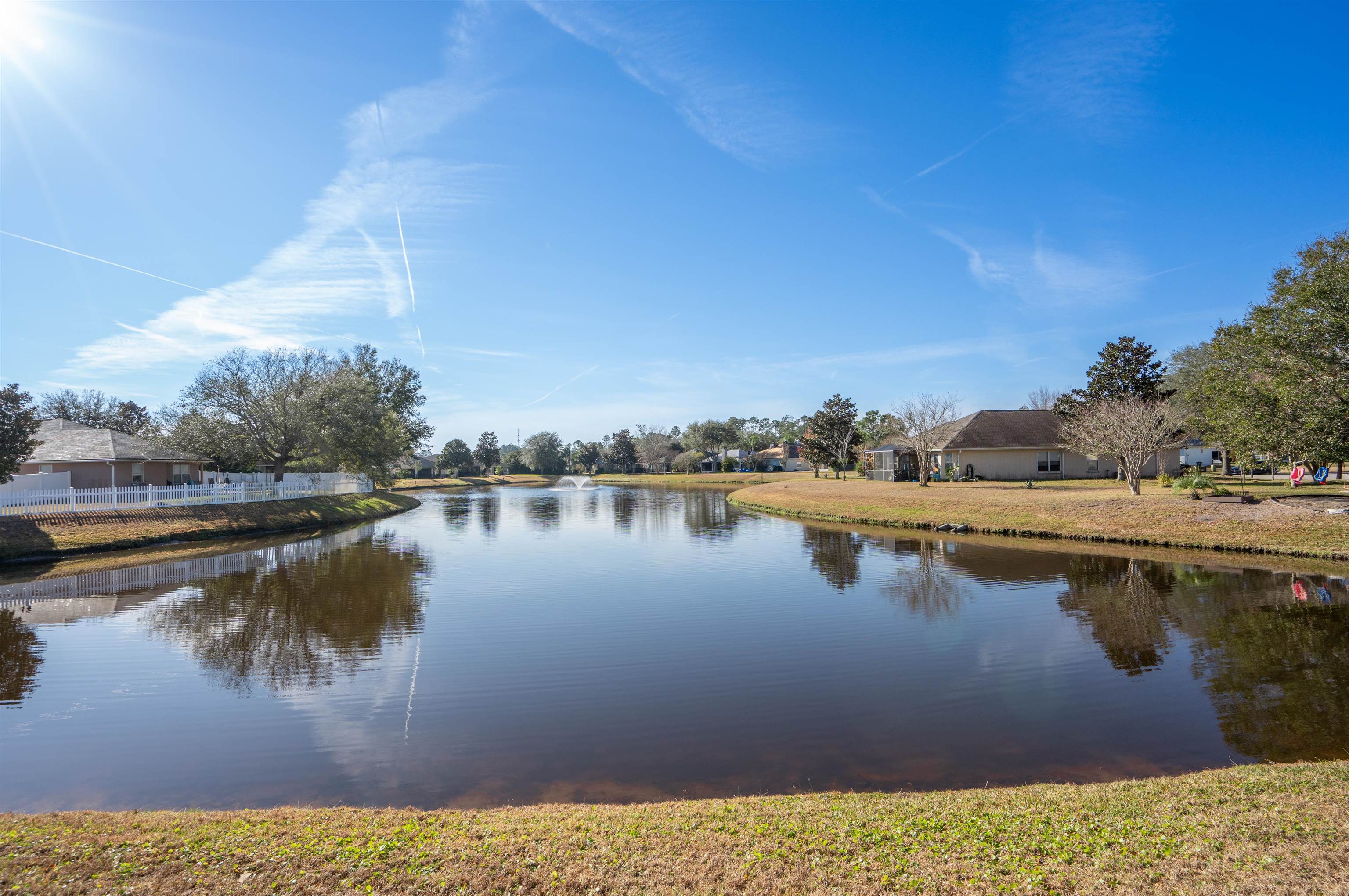 Image 31 of 53 For 913 Oak Arbor Cir