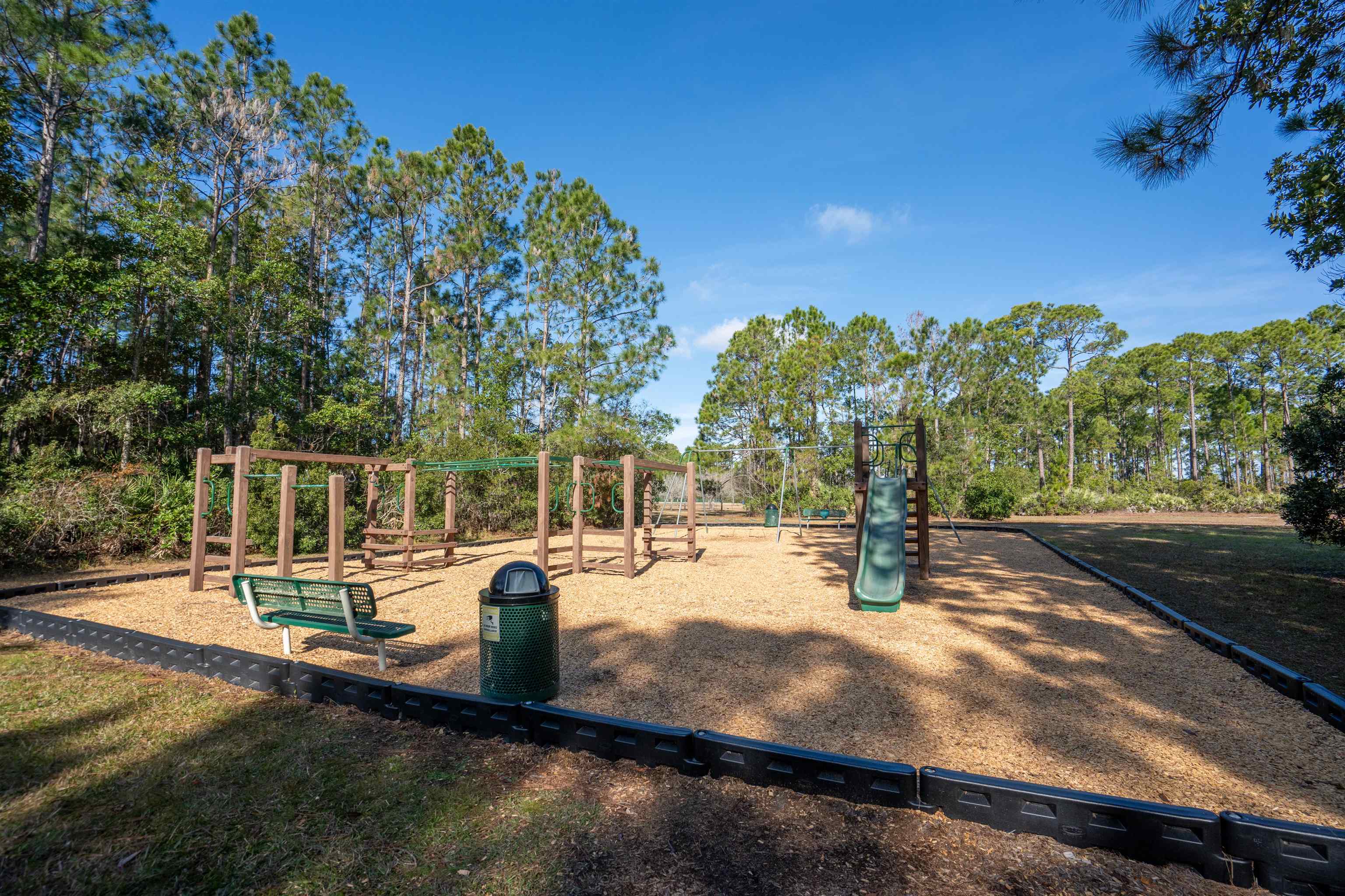 Image 42 of 53 For 913 Oak Arbor Cir