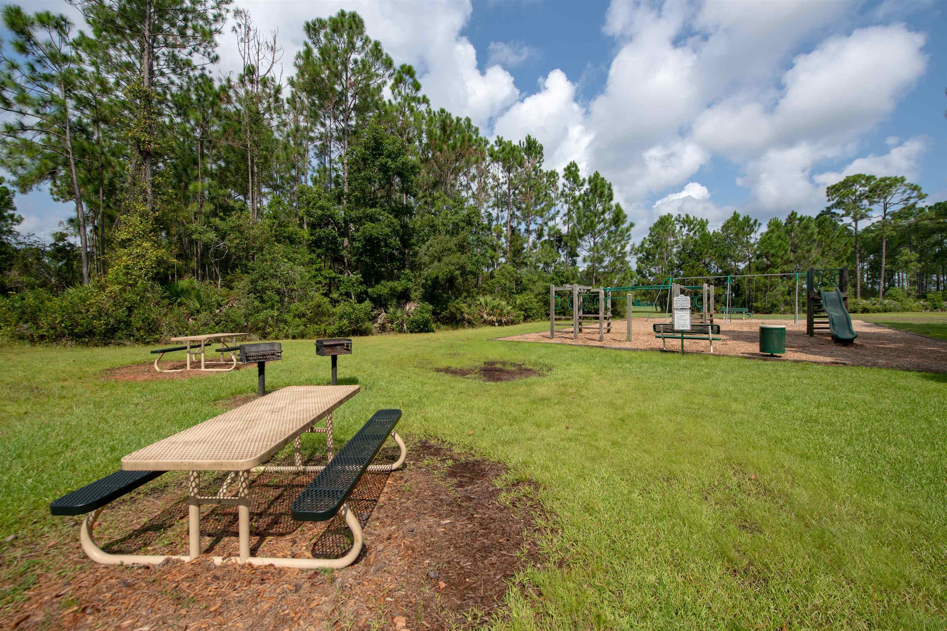 Image 43 of 53 For 913 Oak Arbor Cir