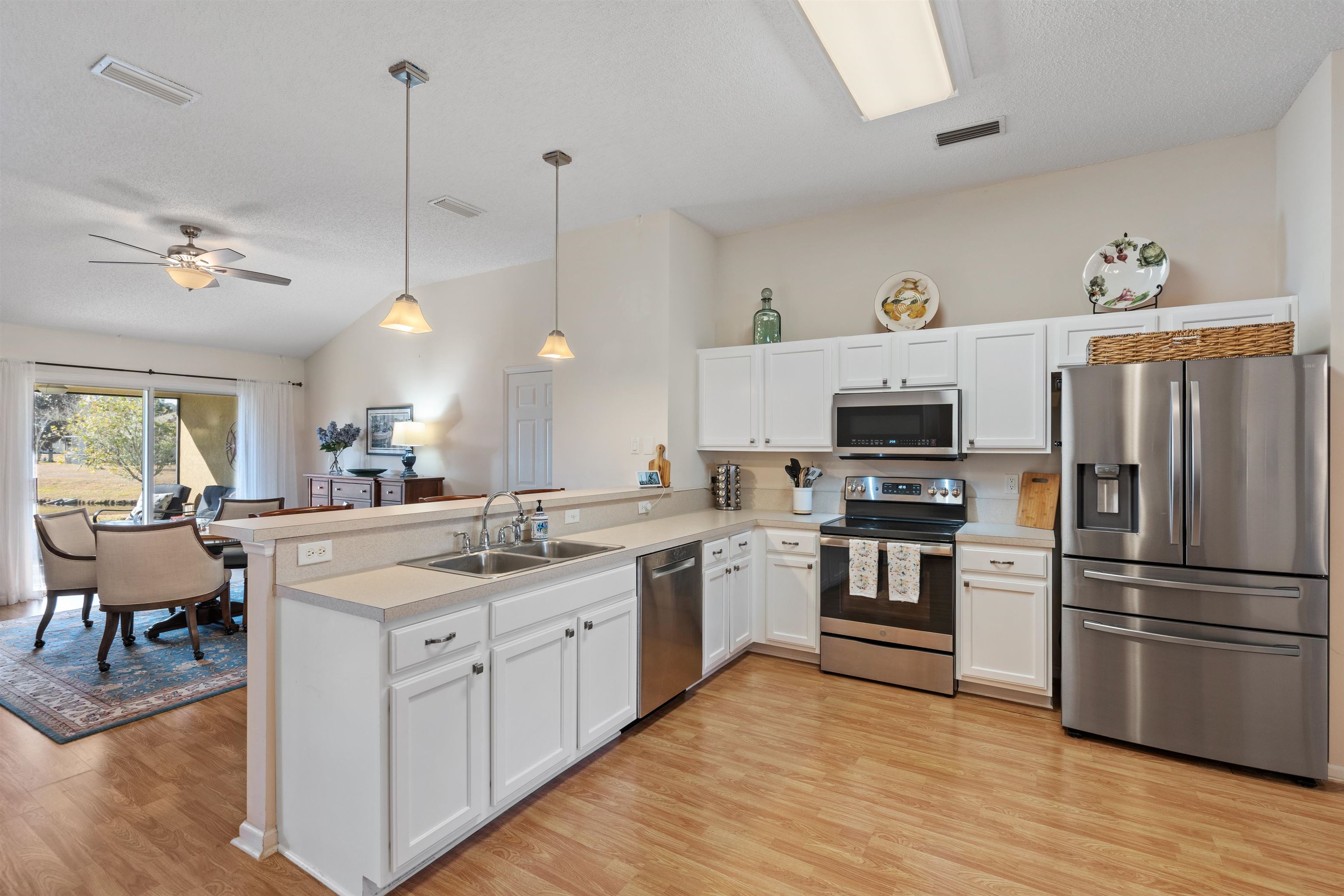 Image 8 of 53 For 913 Oak Arbor Cir