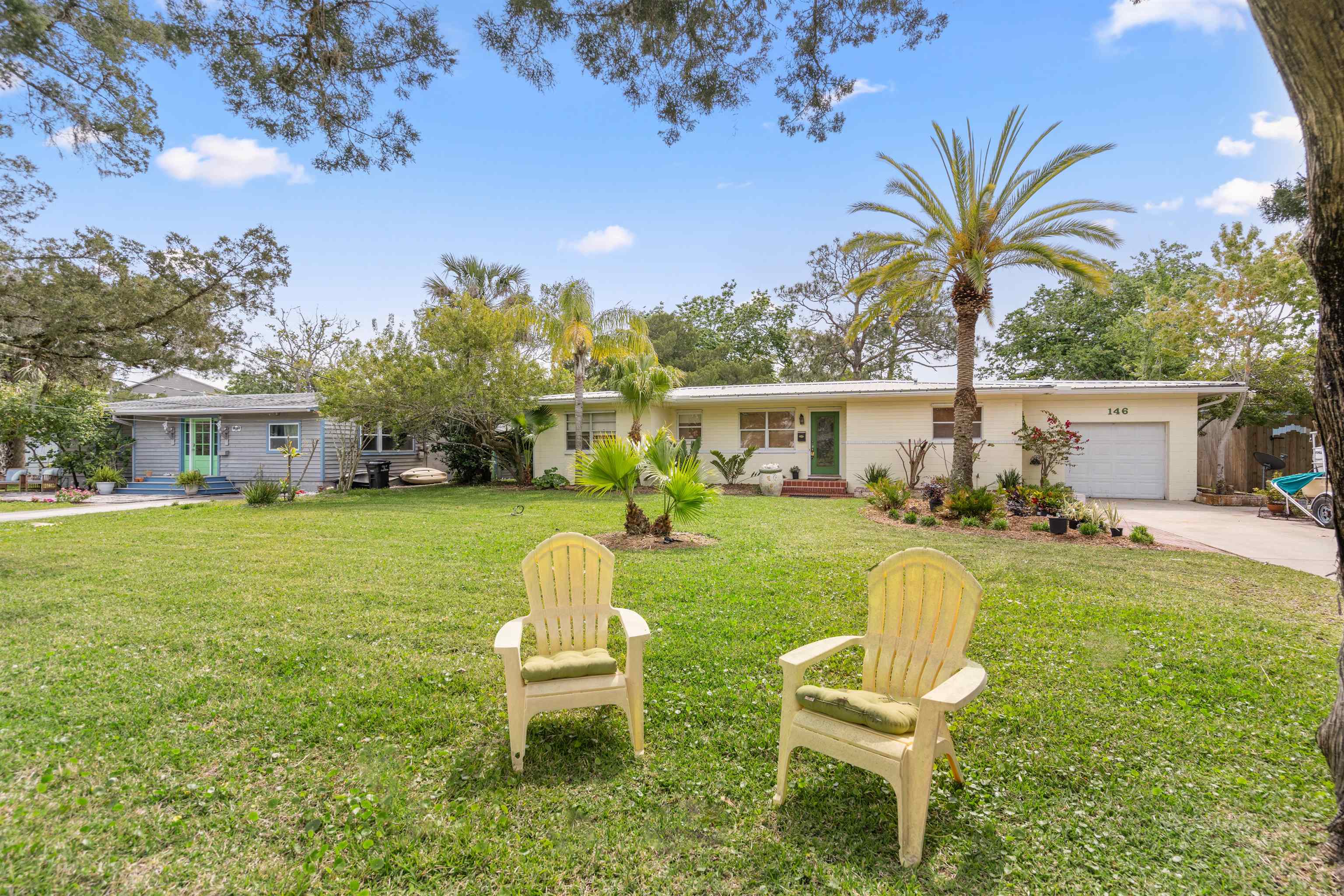 Image 9 of 39 For 146 Menendez Rd