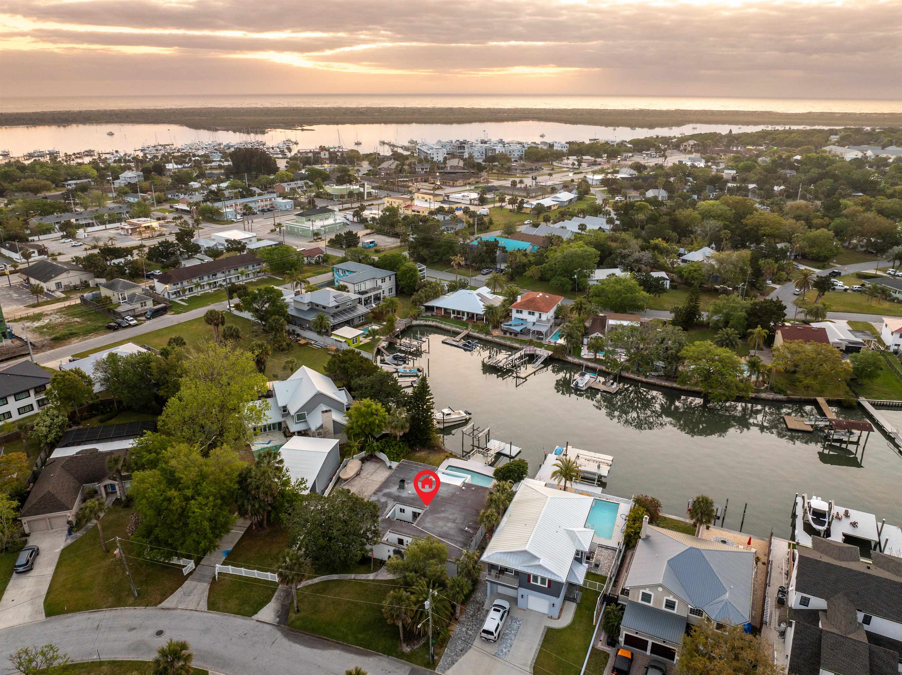 Image 59 of 80 For 101 Dolphin Dr