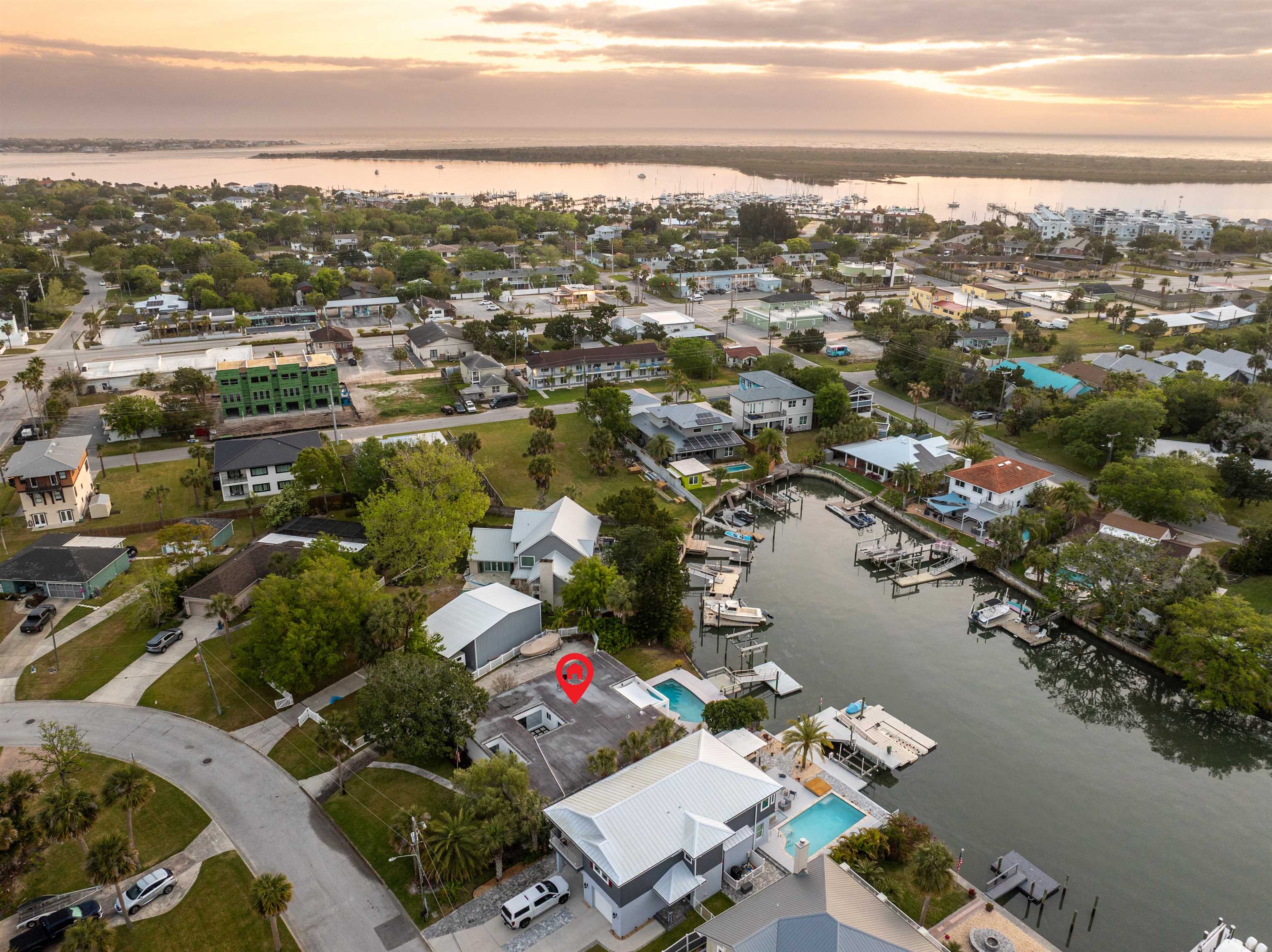 Image 60 of 80 For 101 Dolphin Dr