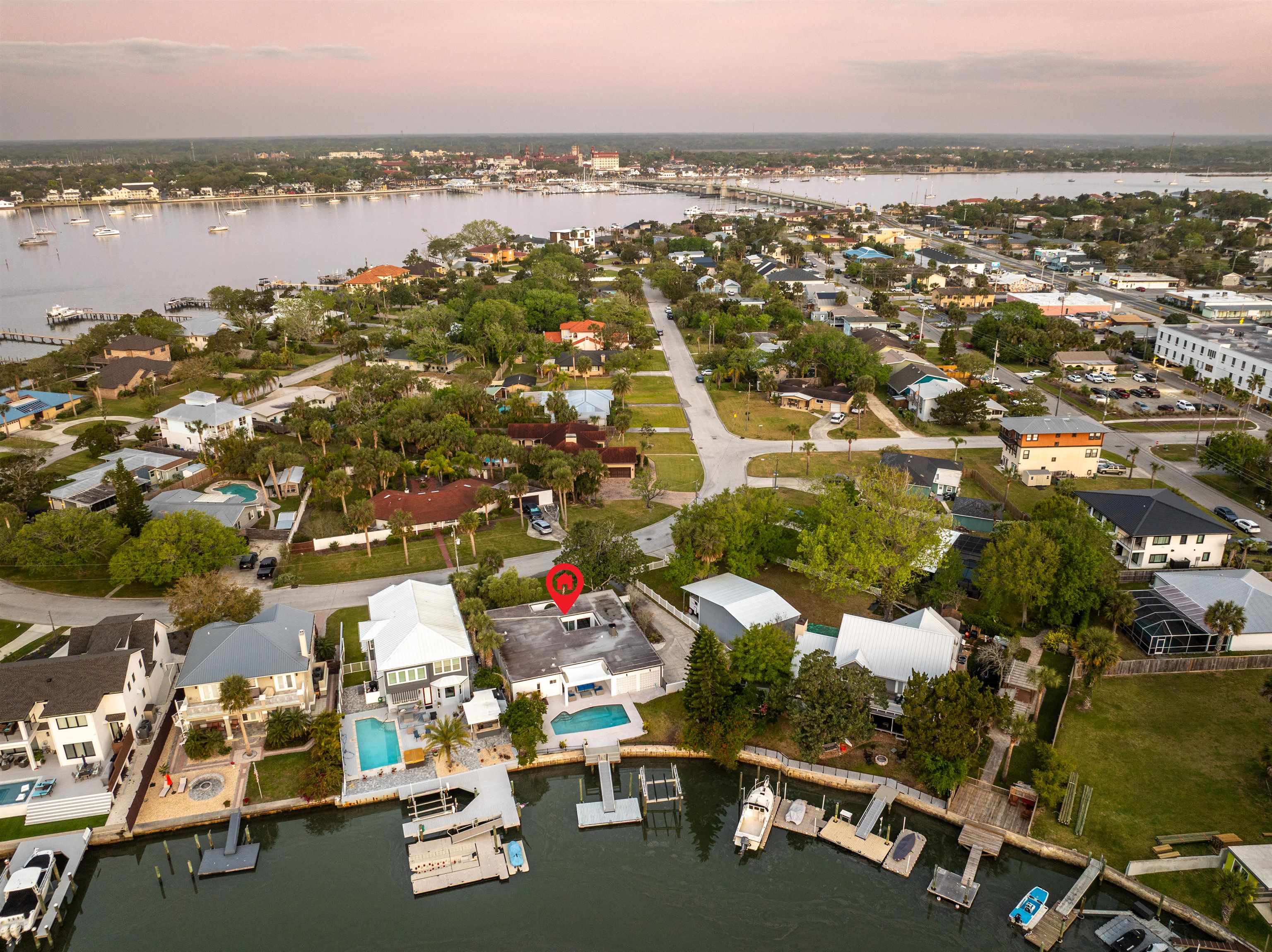 Image 62 of 80 For 101 Dolphin Dr