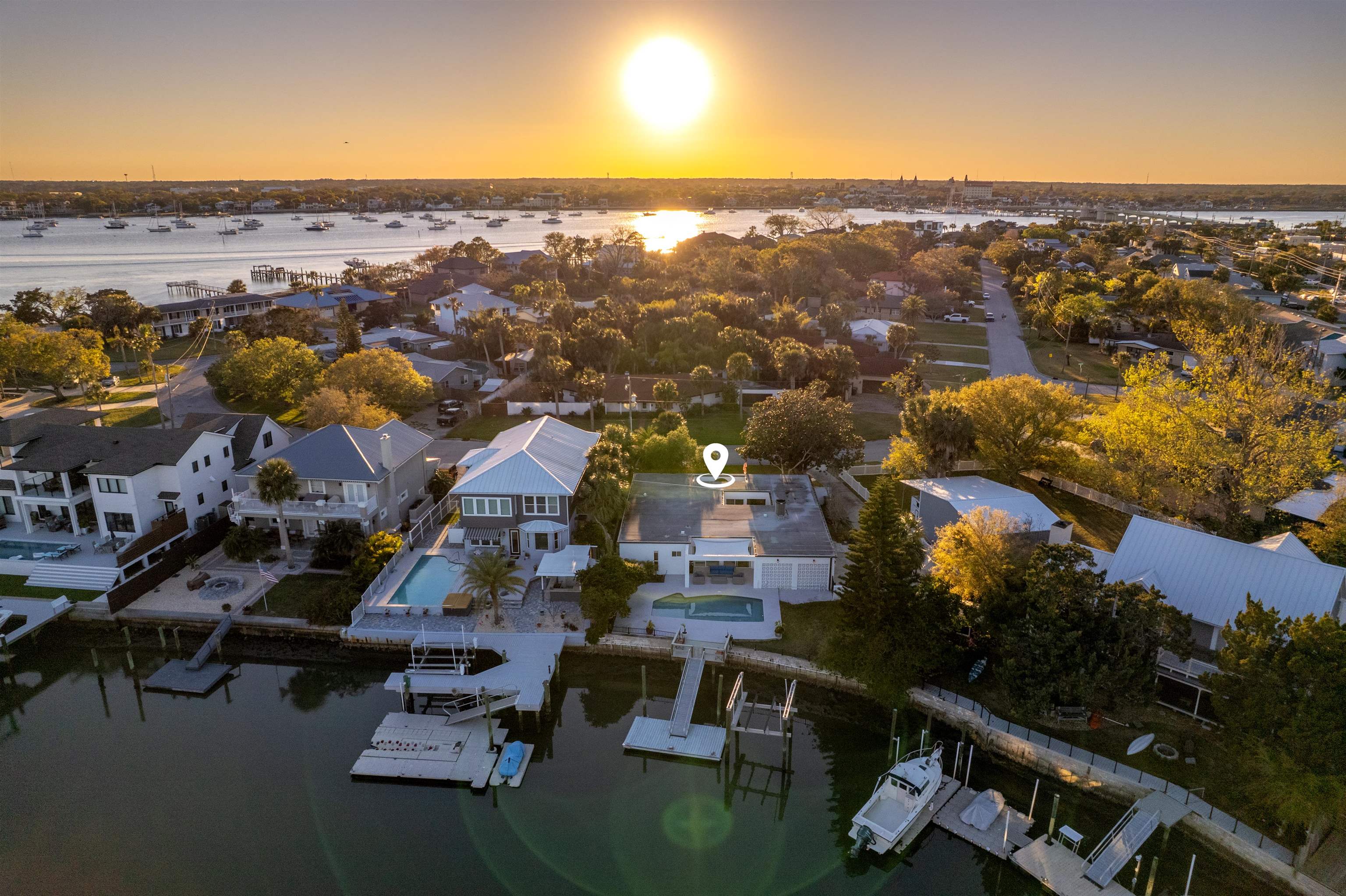 Image 74 of 80 For 101 Dolphin Dr