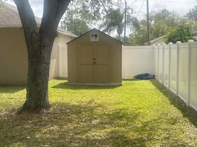 Image 30 of 35 For 15 Lamar Ln  