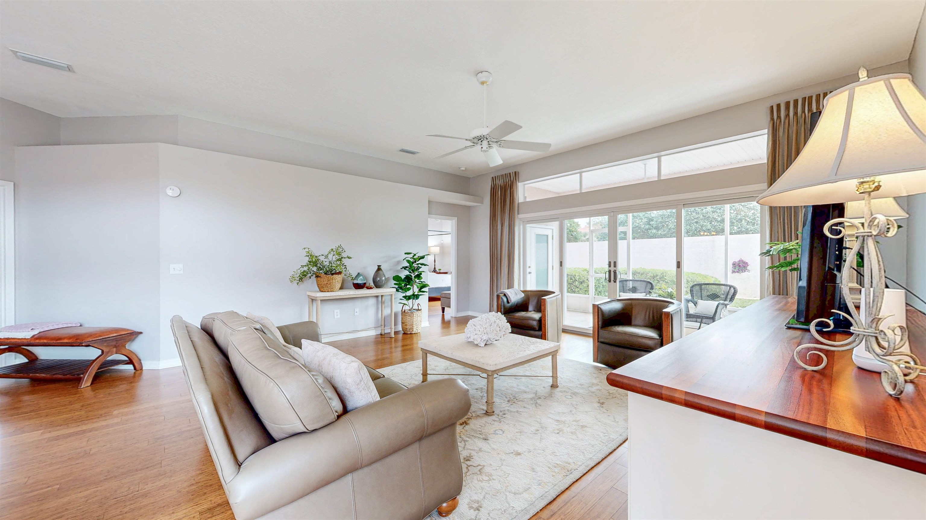 Image 10 of 49 For 200 Sea Woods Dr N
