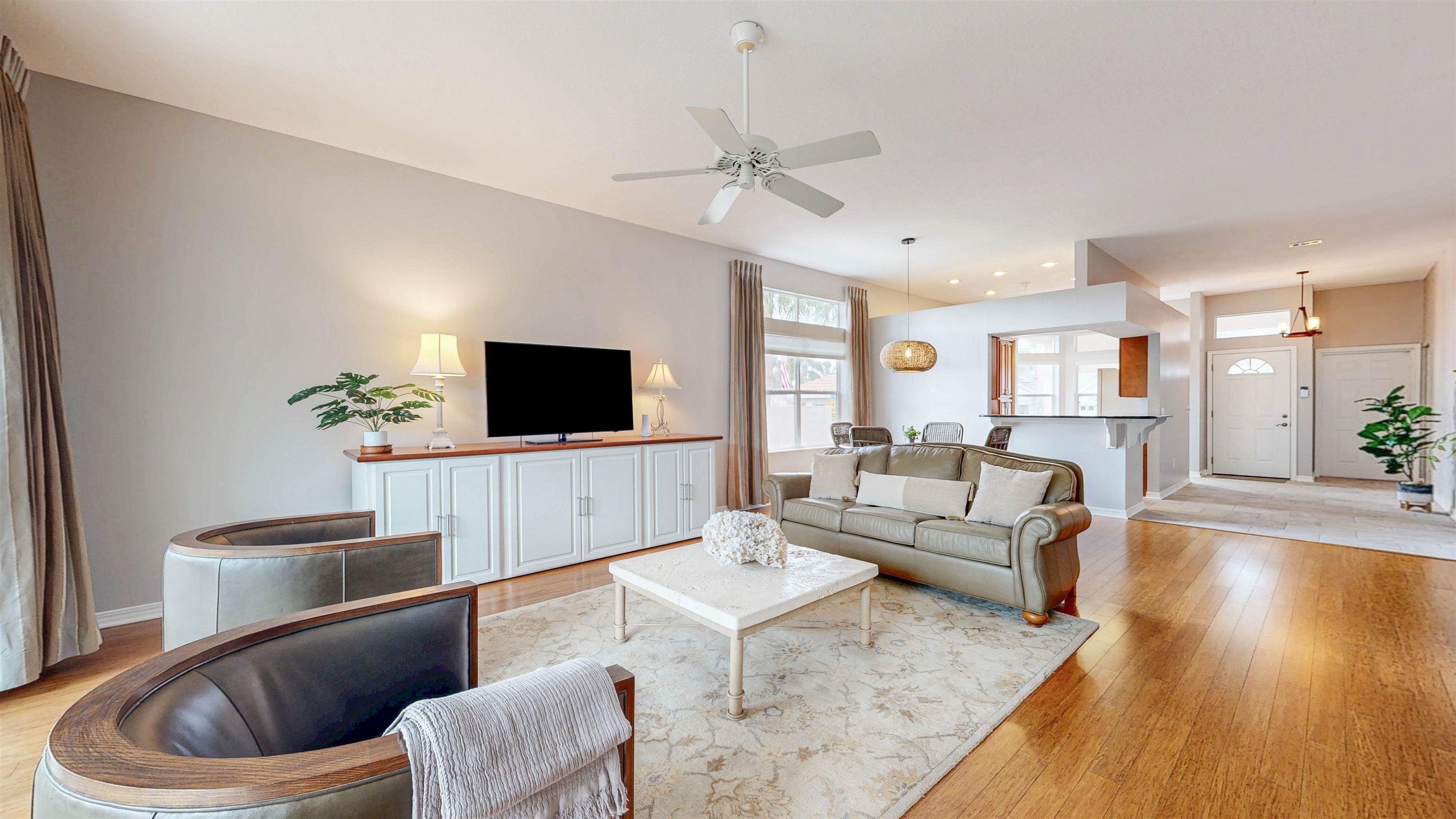 Image 12 of 49 For 200 Sea Woods Dr N