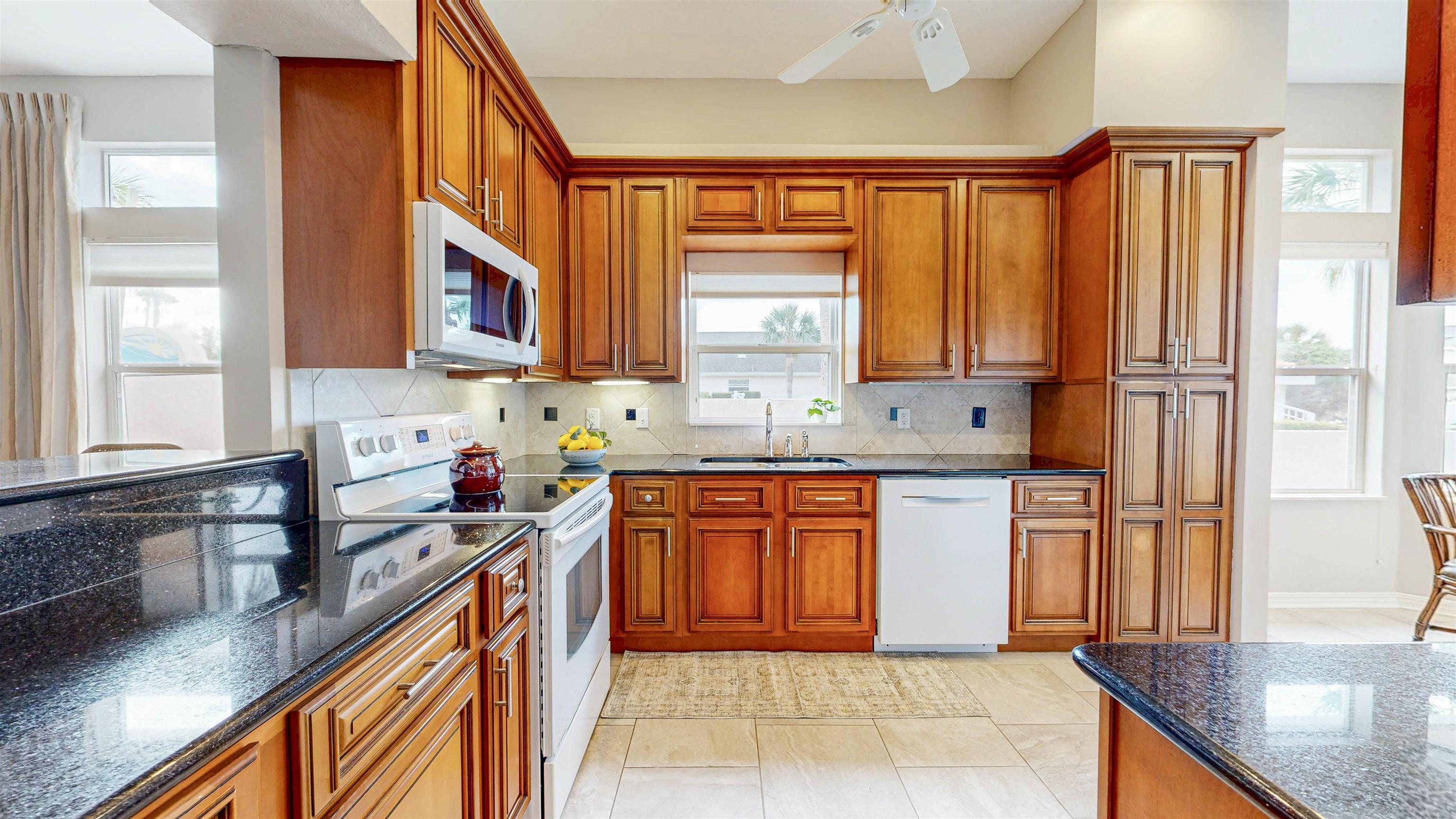 Image 14 of 49 For 200 Sea Woods Dr N