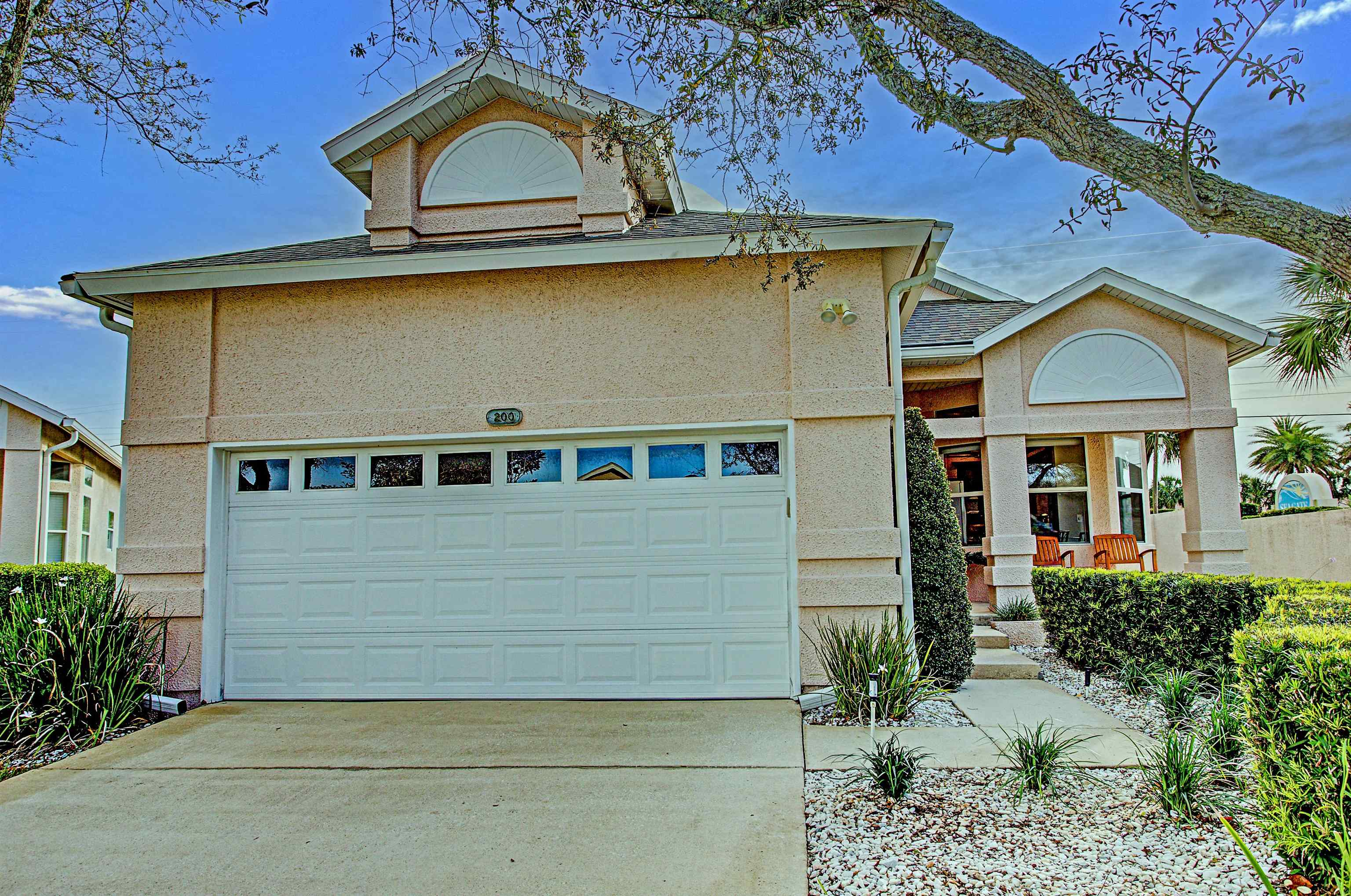 Image 2 of 49 For 200 Sea Woods Dr N
