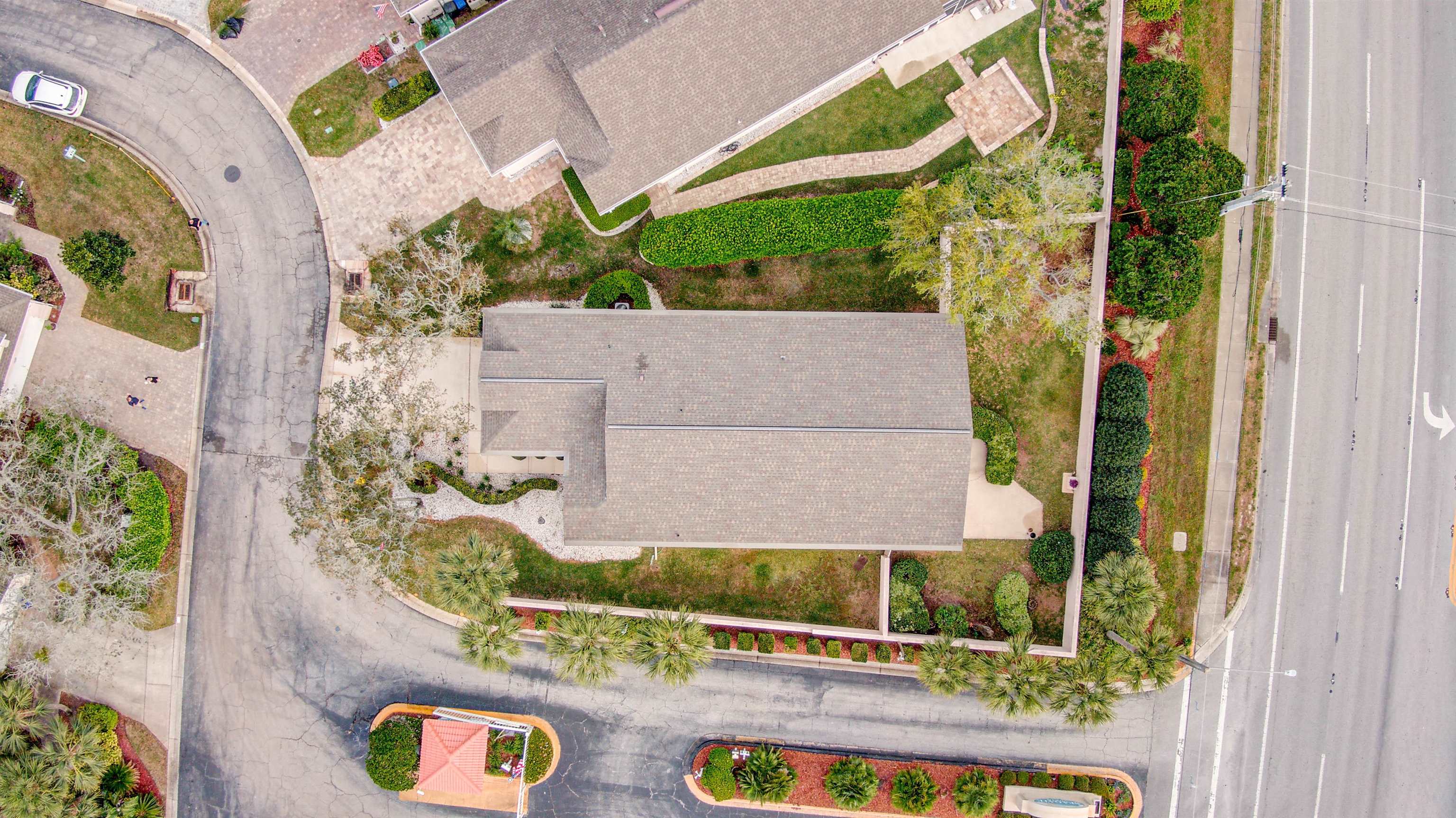 Image 39 of 49 For 200 Sea Woods Dr N