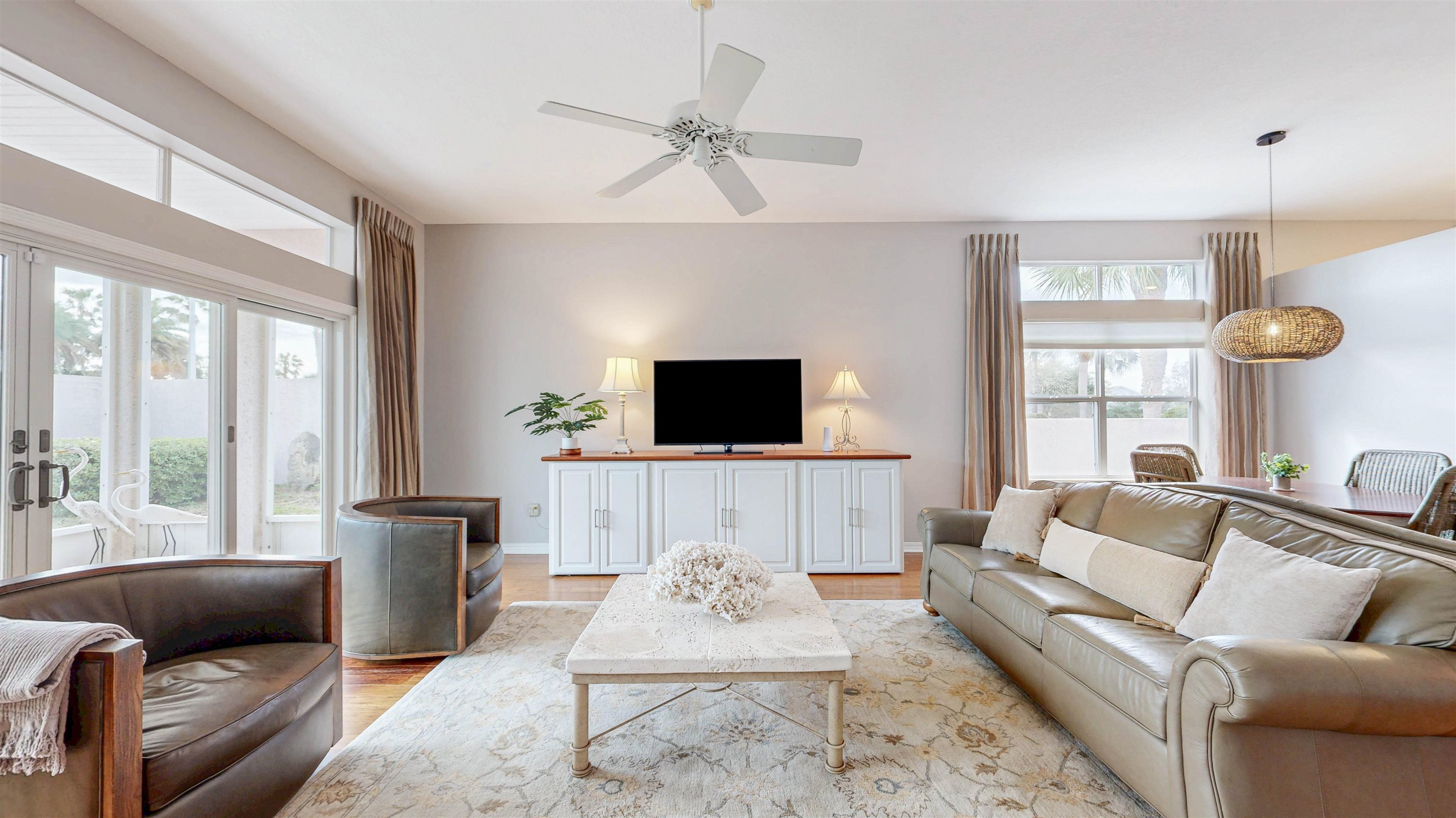 Image 9 of 49 For 200 Sea Woods Dr N