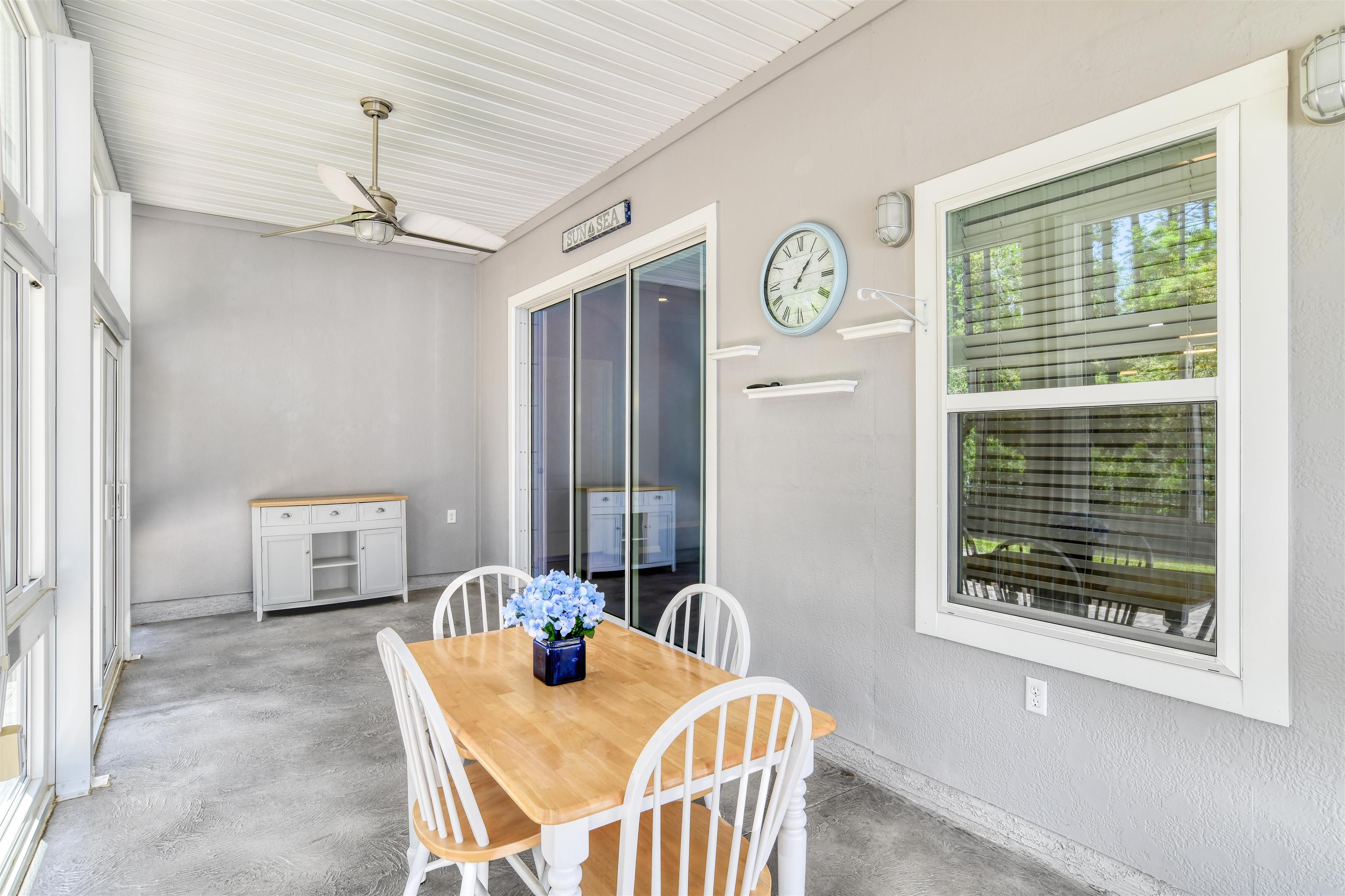 Image 19 of 46 For 485 Crescent Key Dr