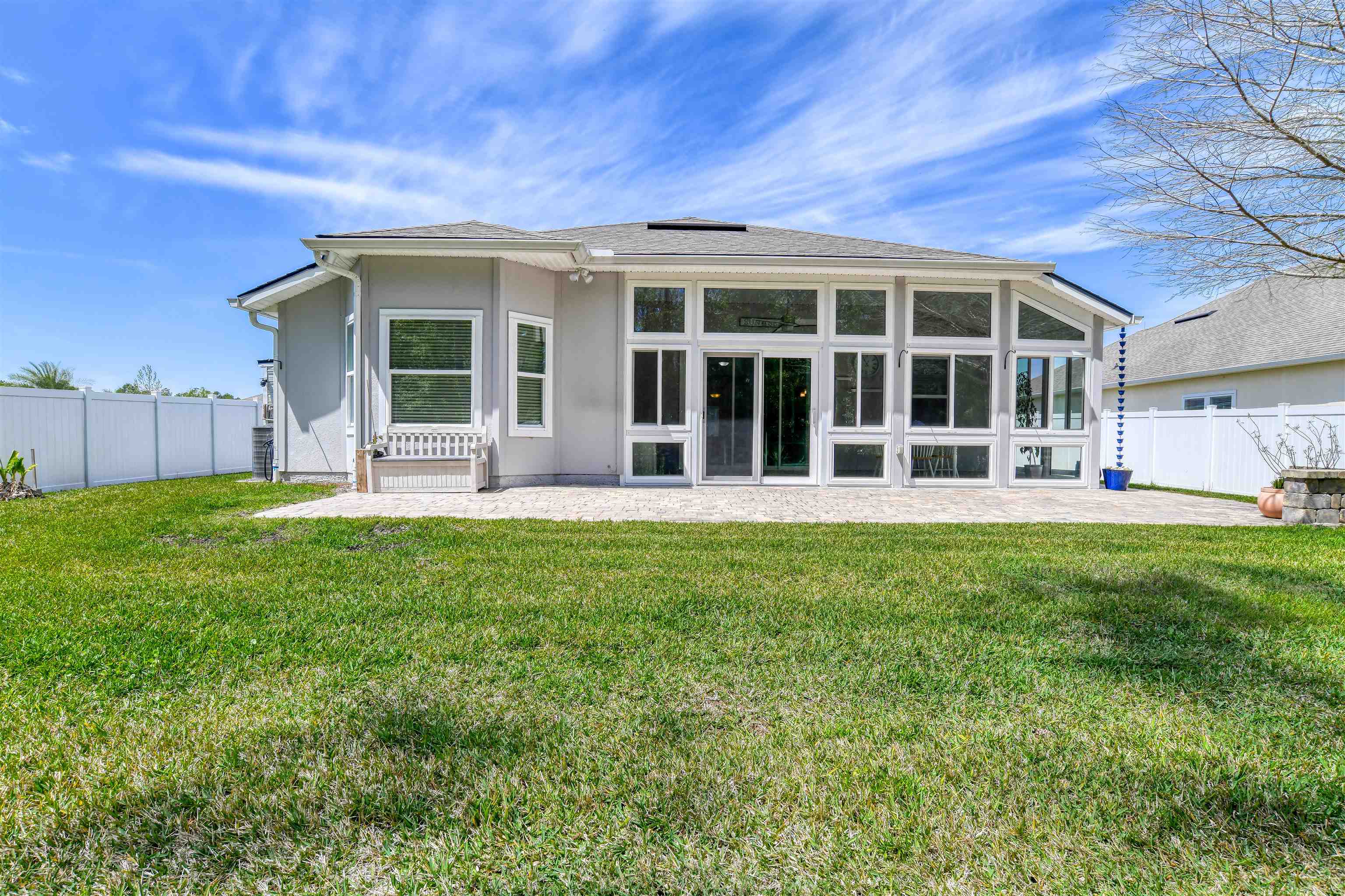 Image 21 of 46 For 485 Crescent Key Dr