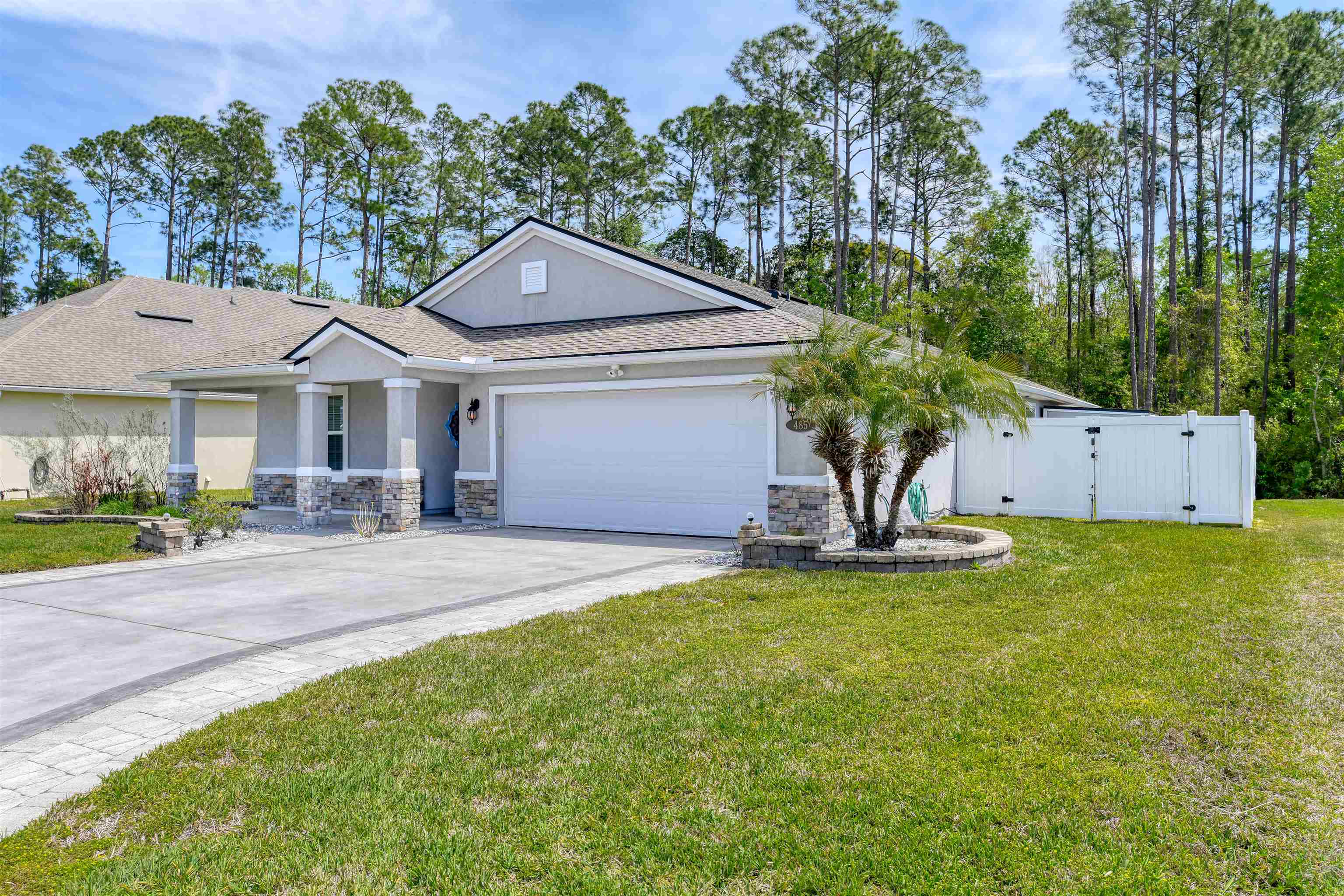 Image 3 of 46 For 485 Crescent Key Dr