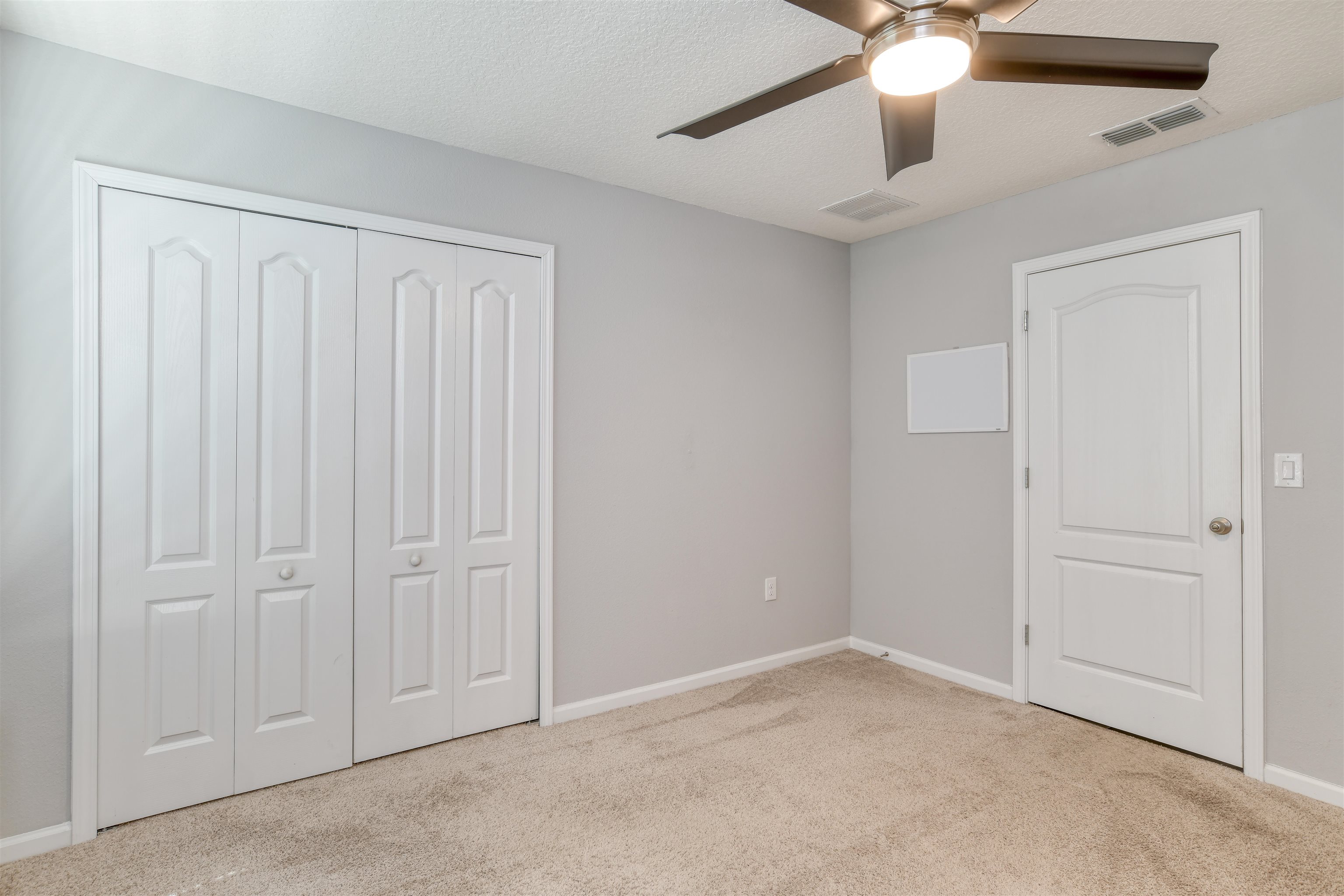 Image 37 of 46 For 485 Crescent Key Dr