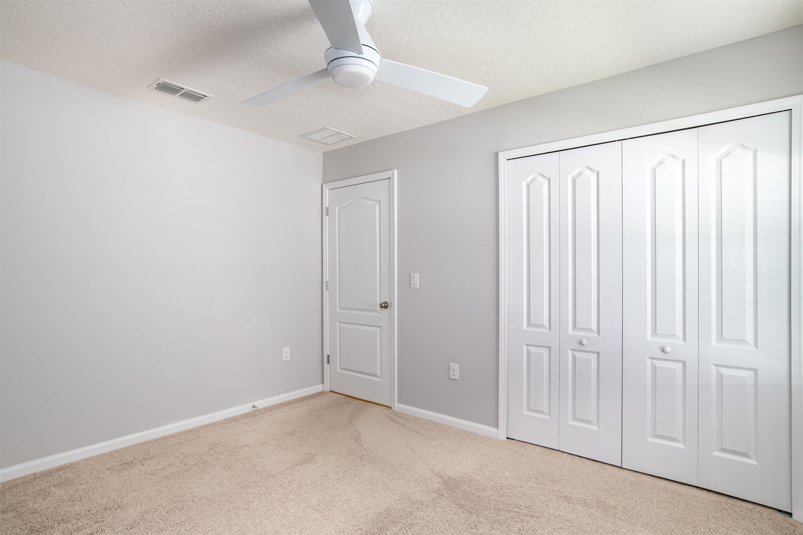 Image 40 of 46 For 485 Crescent Key Dr