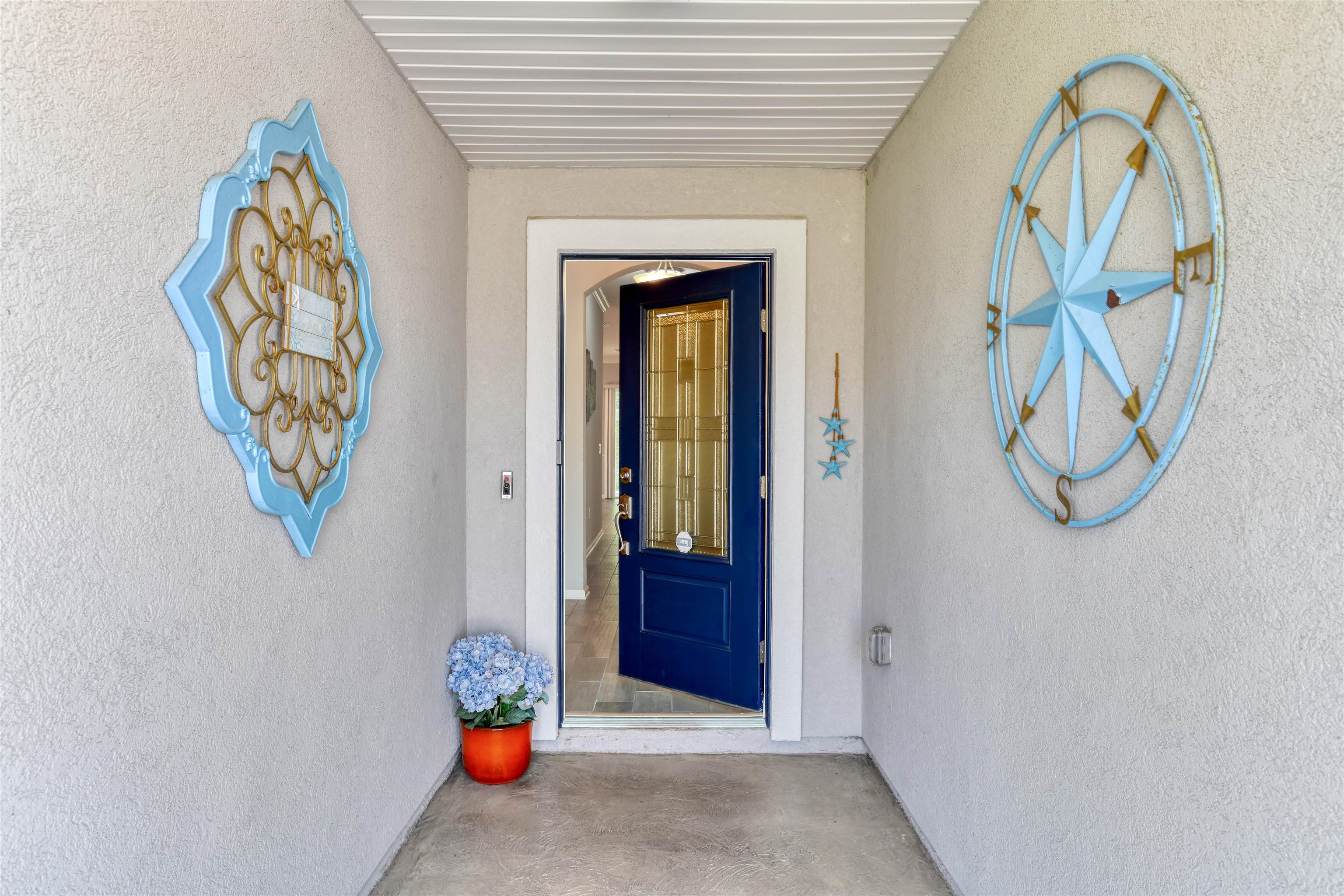 Image 6 of 46 For 485 Crescent Key Dr