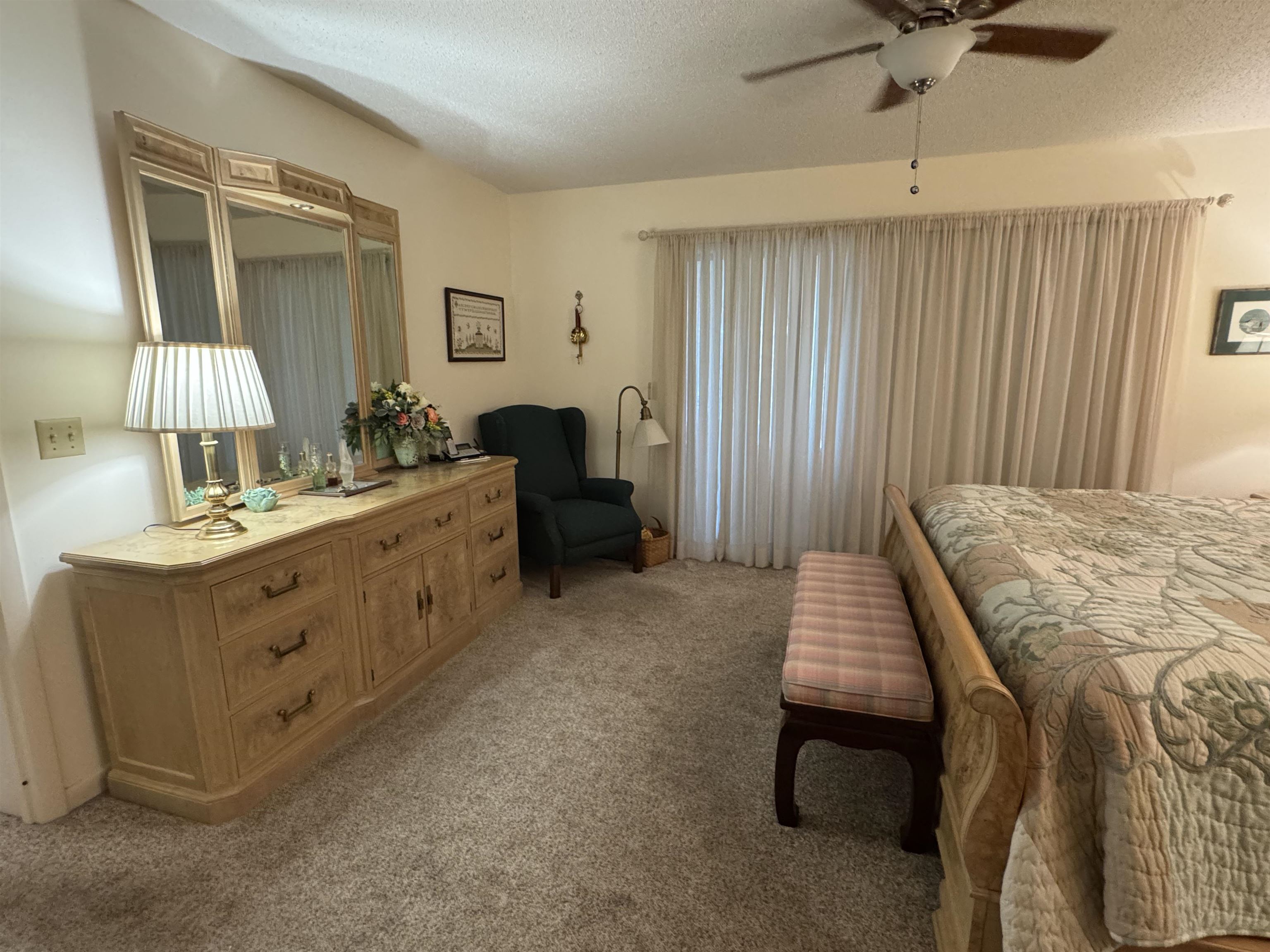 Image 19 of 29 For 81 Village Las Palmas Cir  81