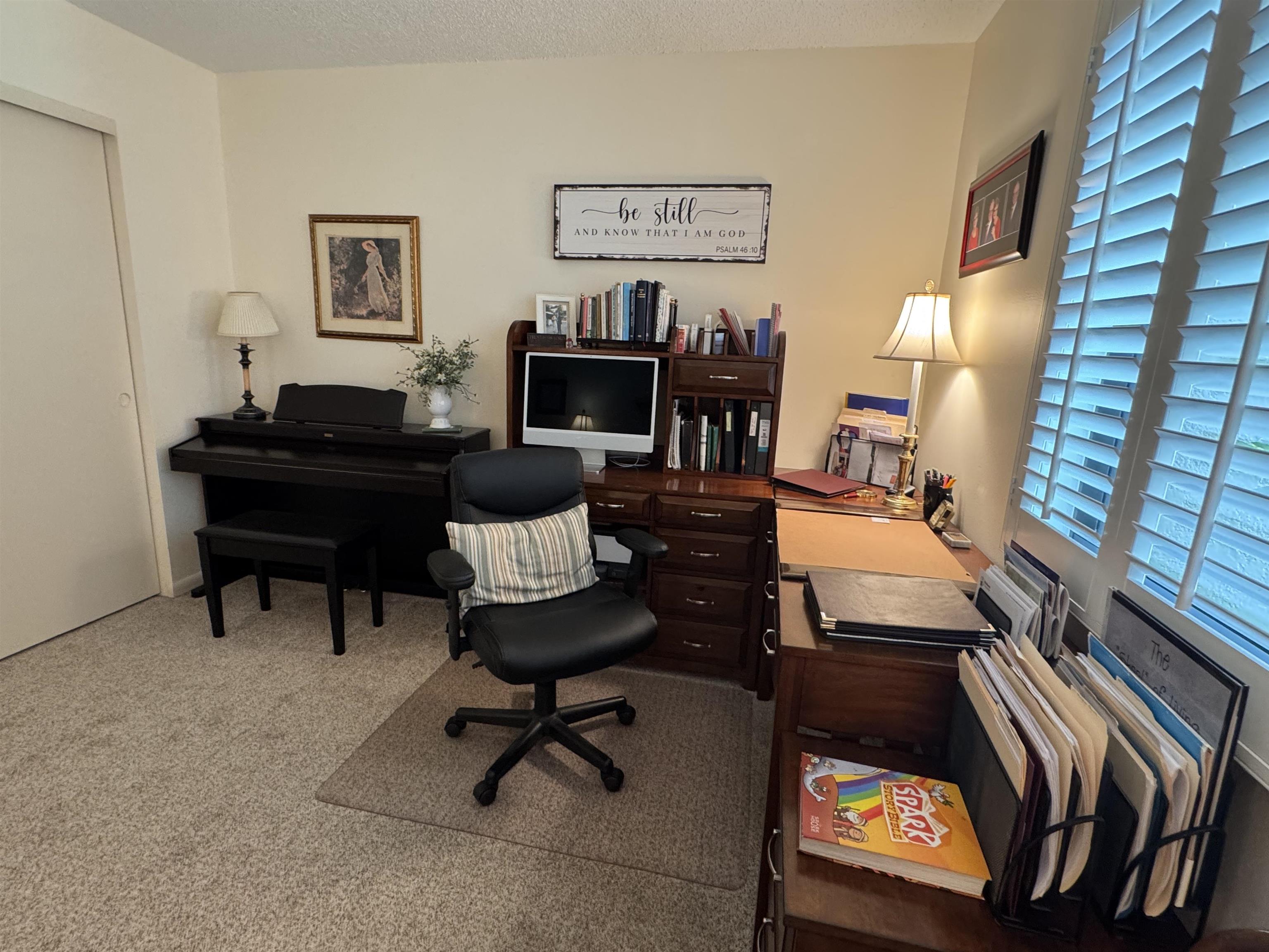Image 24 of 29 For 81 Village Las Palmas Cir  81