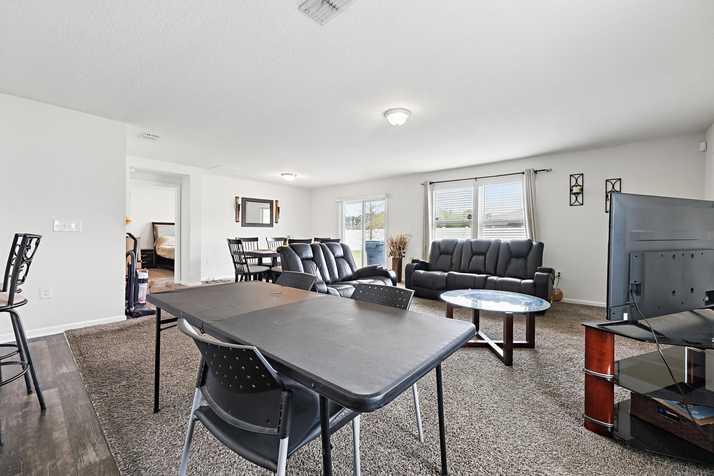 Image 20 of 47 For 6781 Hanford Street