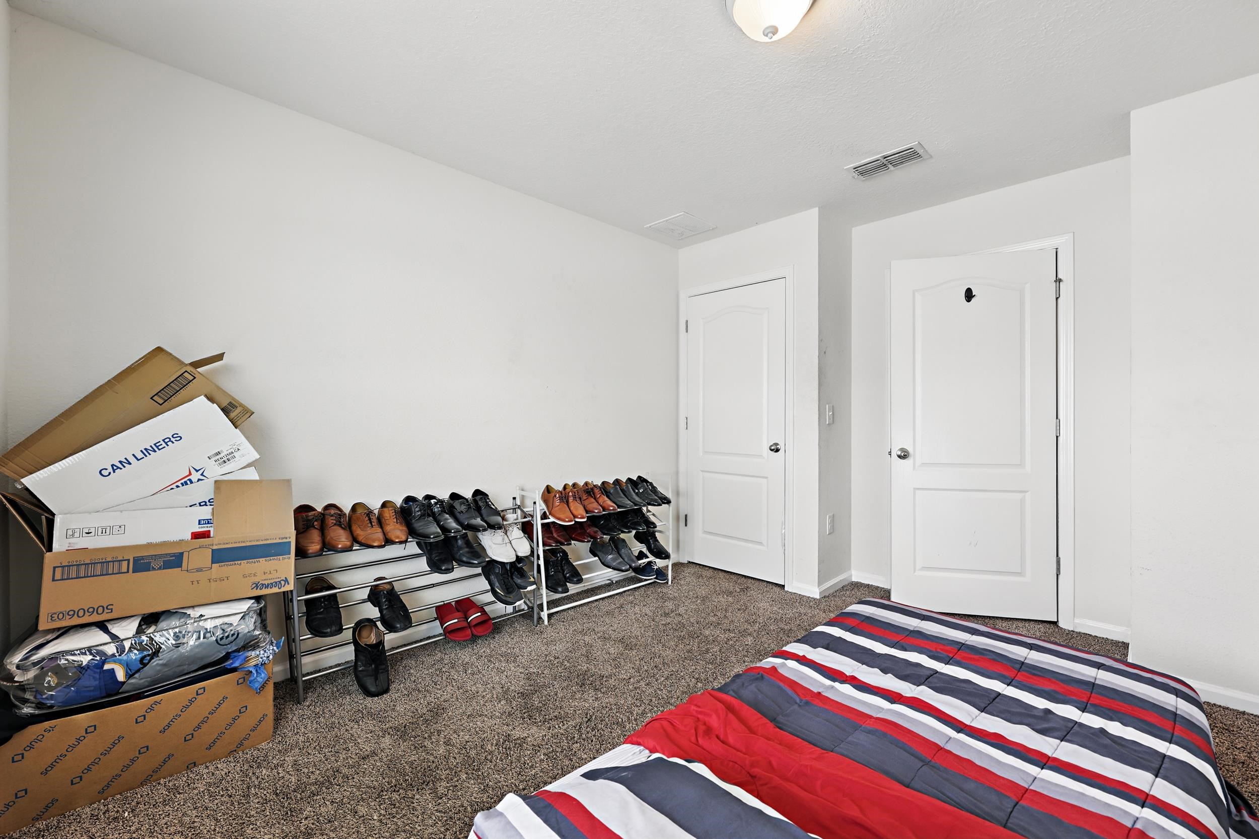 Image 33 of 47 For 6781 Hanford Street