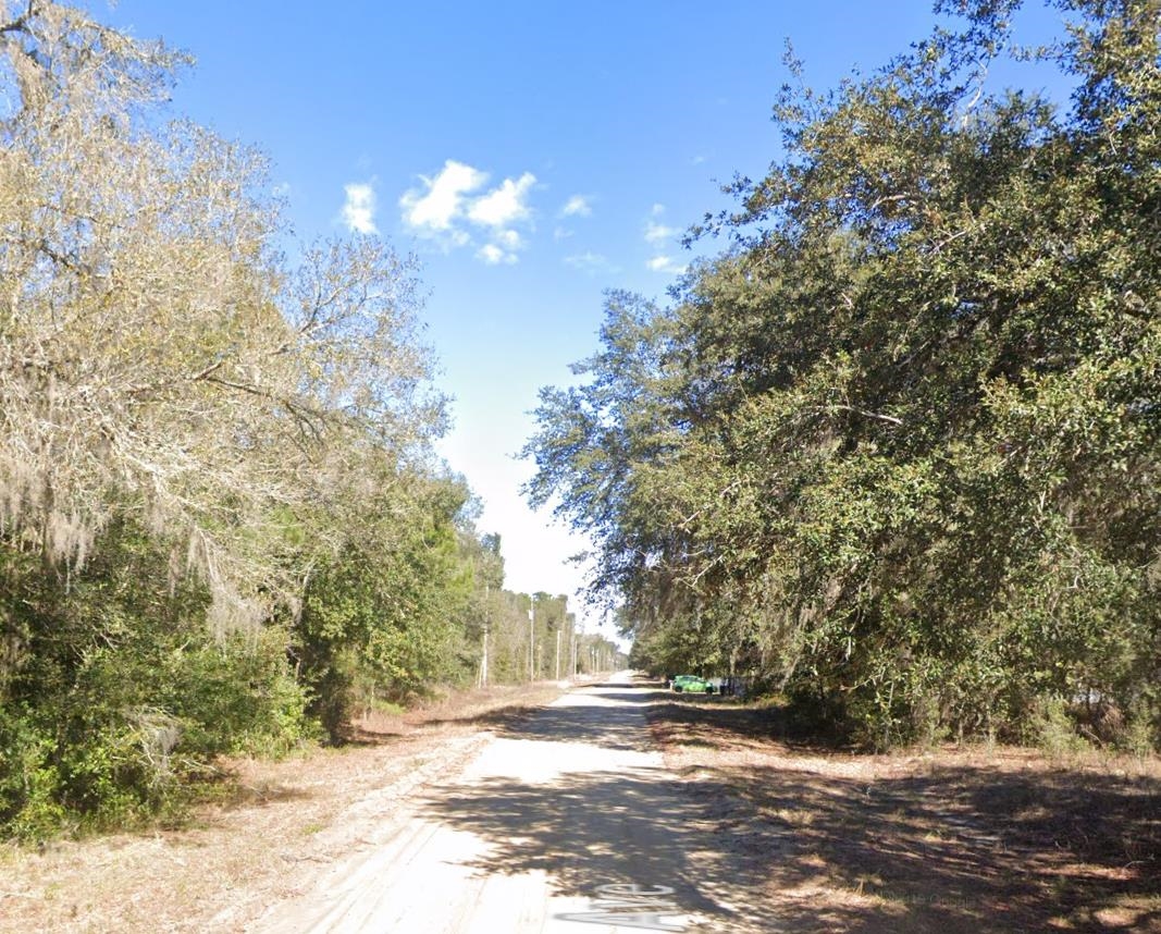 Image 4 of 6 For 00 Maltas Ave Lot 7