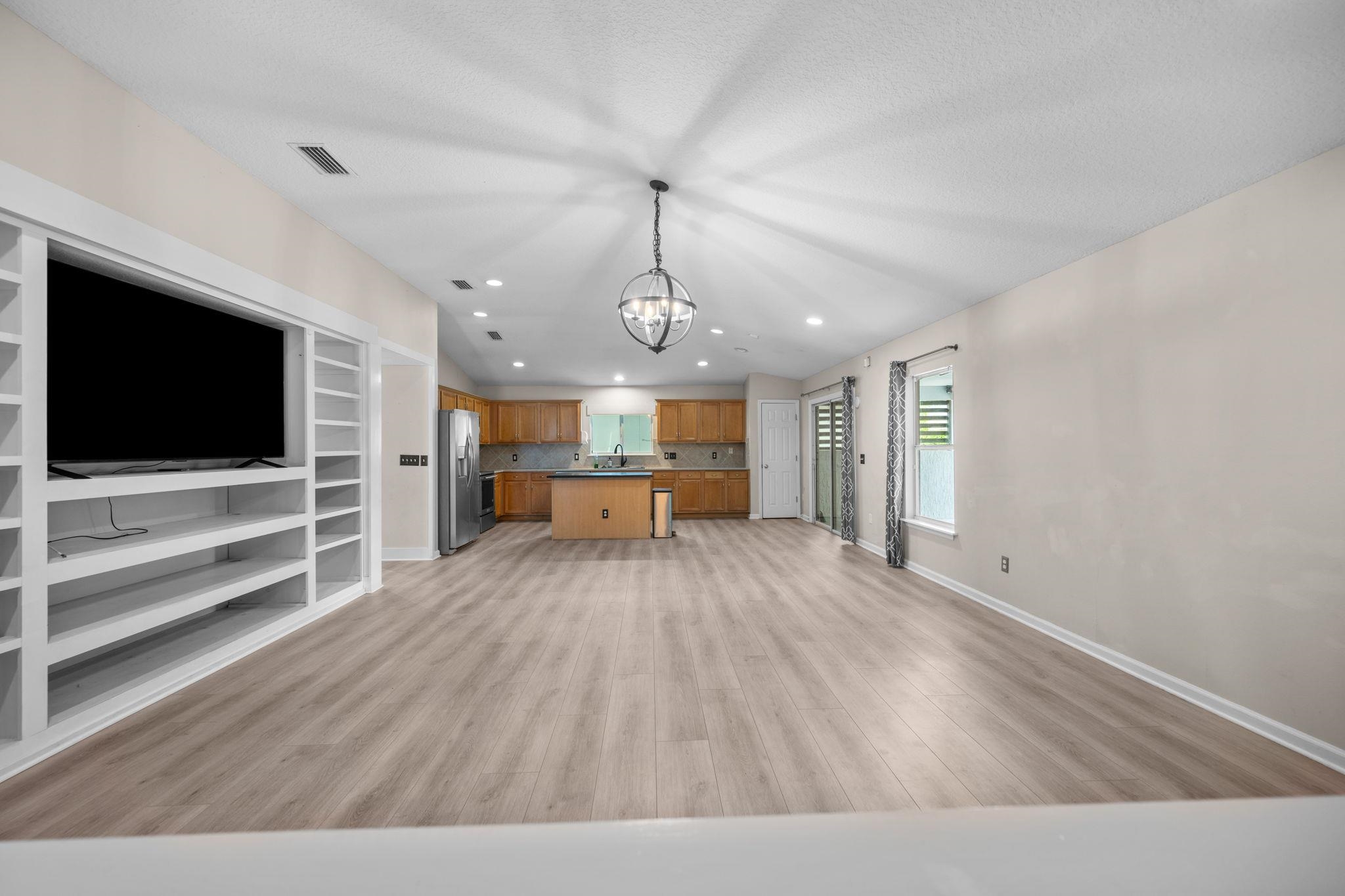 Image 11 of 34 For 5036 Cypress Links Blvd