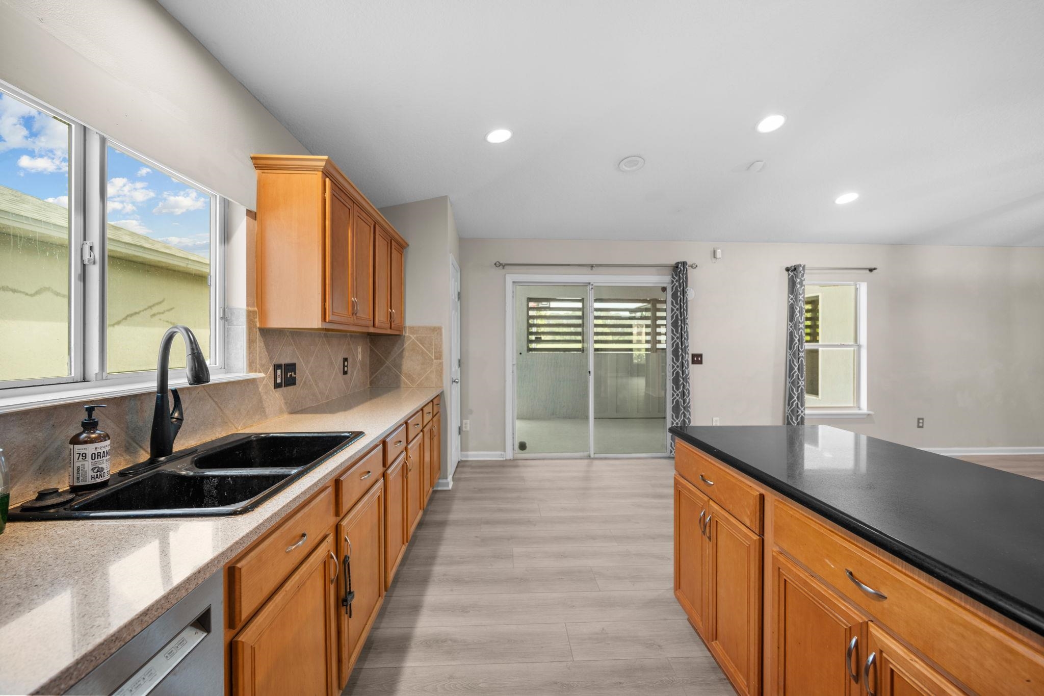 Image 17 of 34 For 5036 Cypress Links Blvd