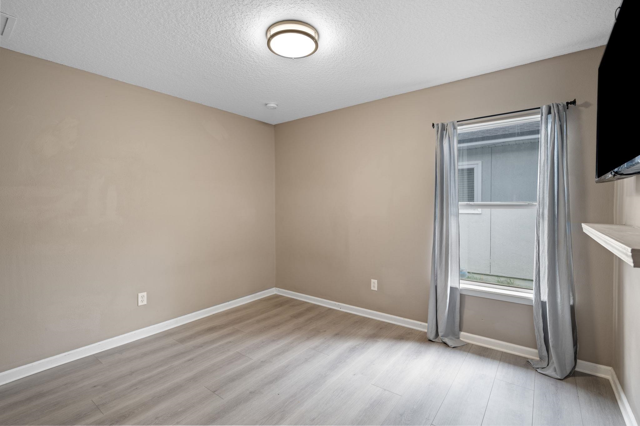 Image 30 of 34 For 5036 Cypress Links Blvd