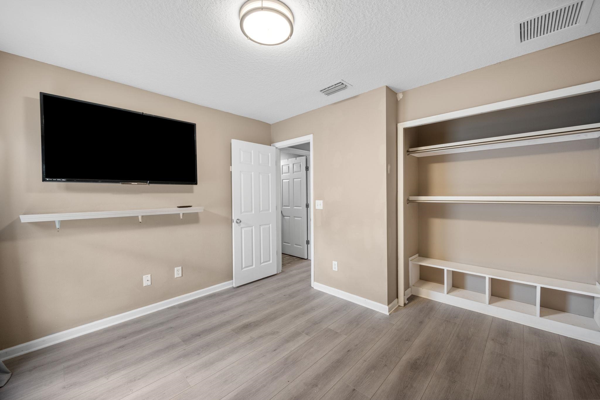 Image 31 of 34 For 5036 Cypress Links Blvd