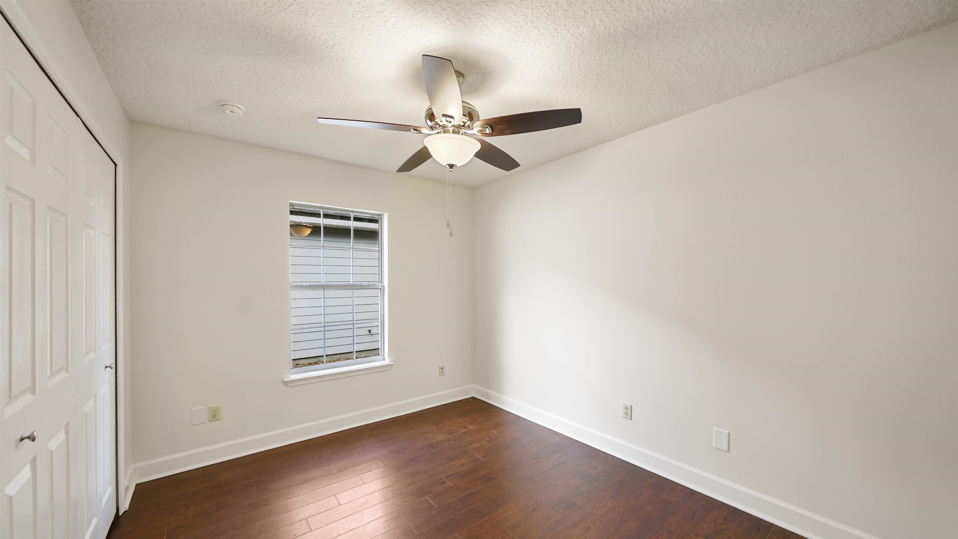 Image 11 of 17 For 3251 Ernest St