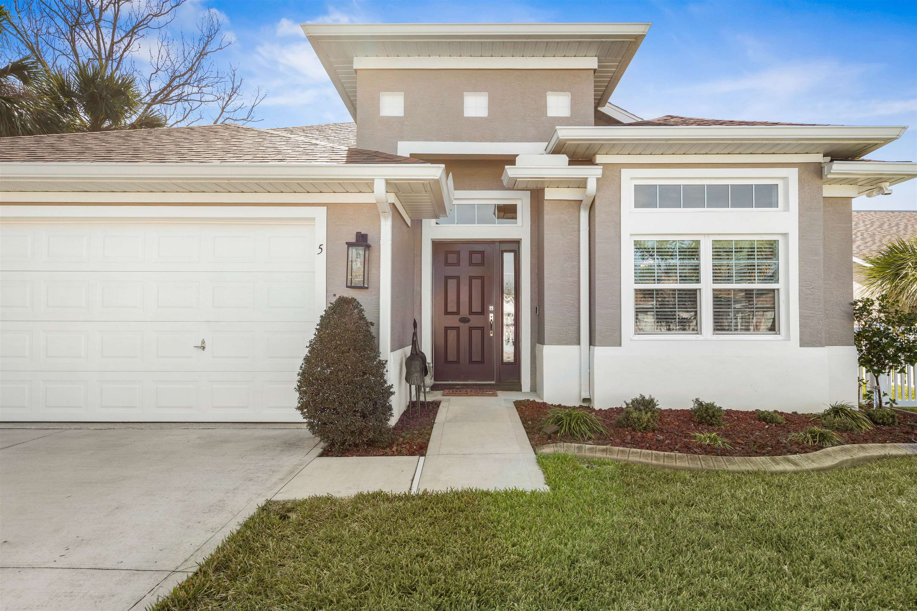 Image 3 of 69 For 5 Chippeway Ct