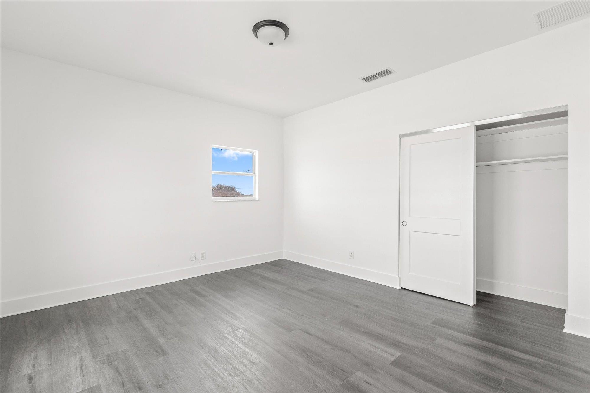 Image 28 of 67 For 2643 Ponte Vedra Blvd S